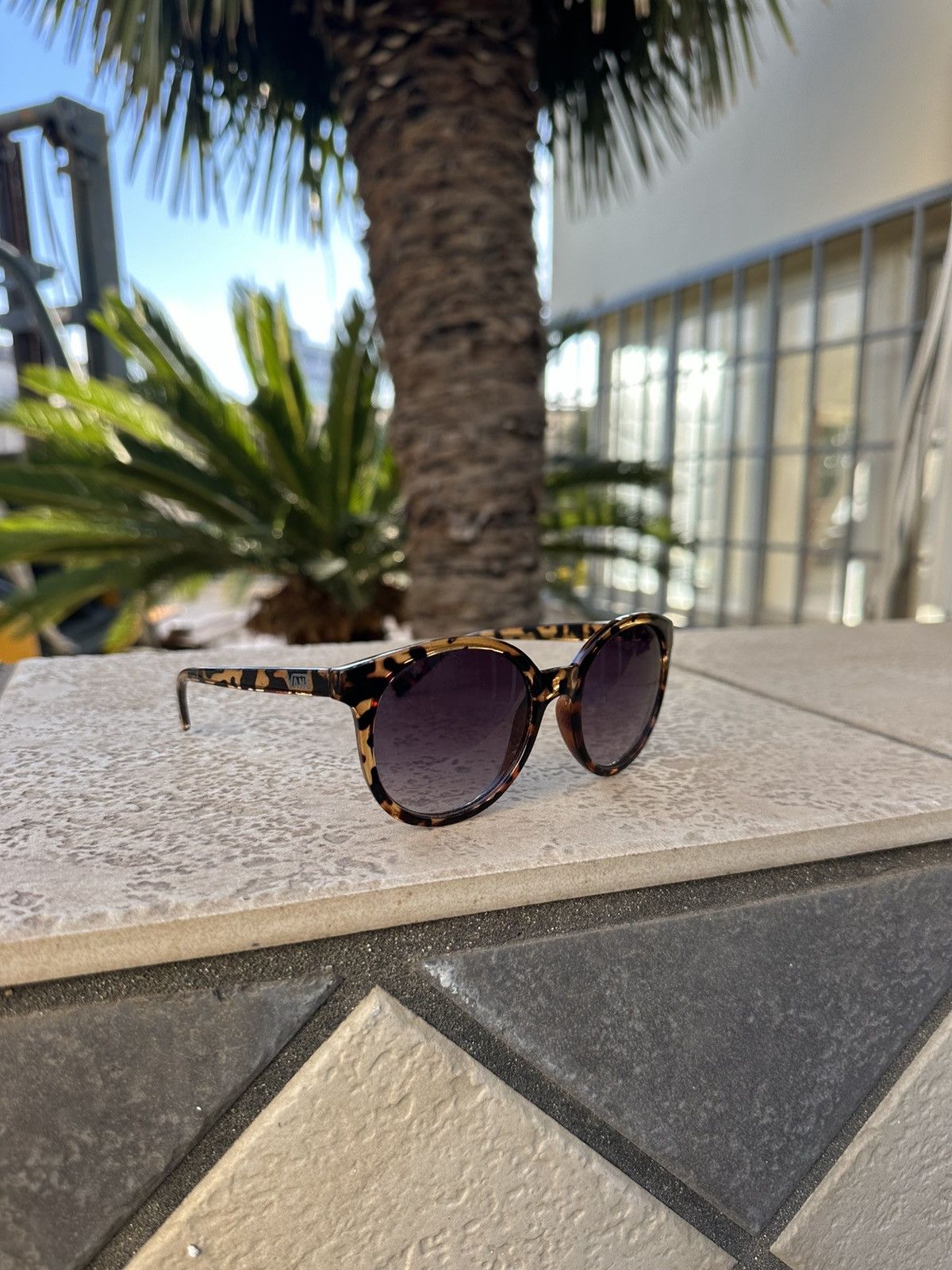 Vans Vans Sunglasses Brown Size ONE SIZE - 1 Thumbnail