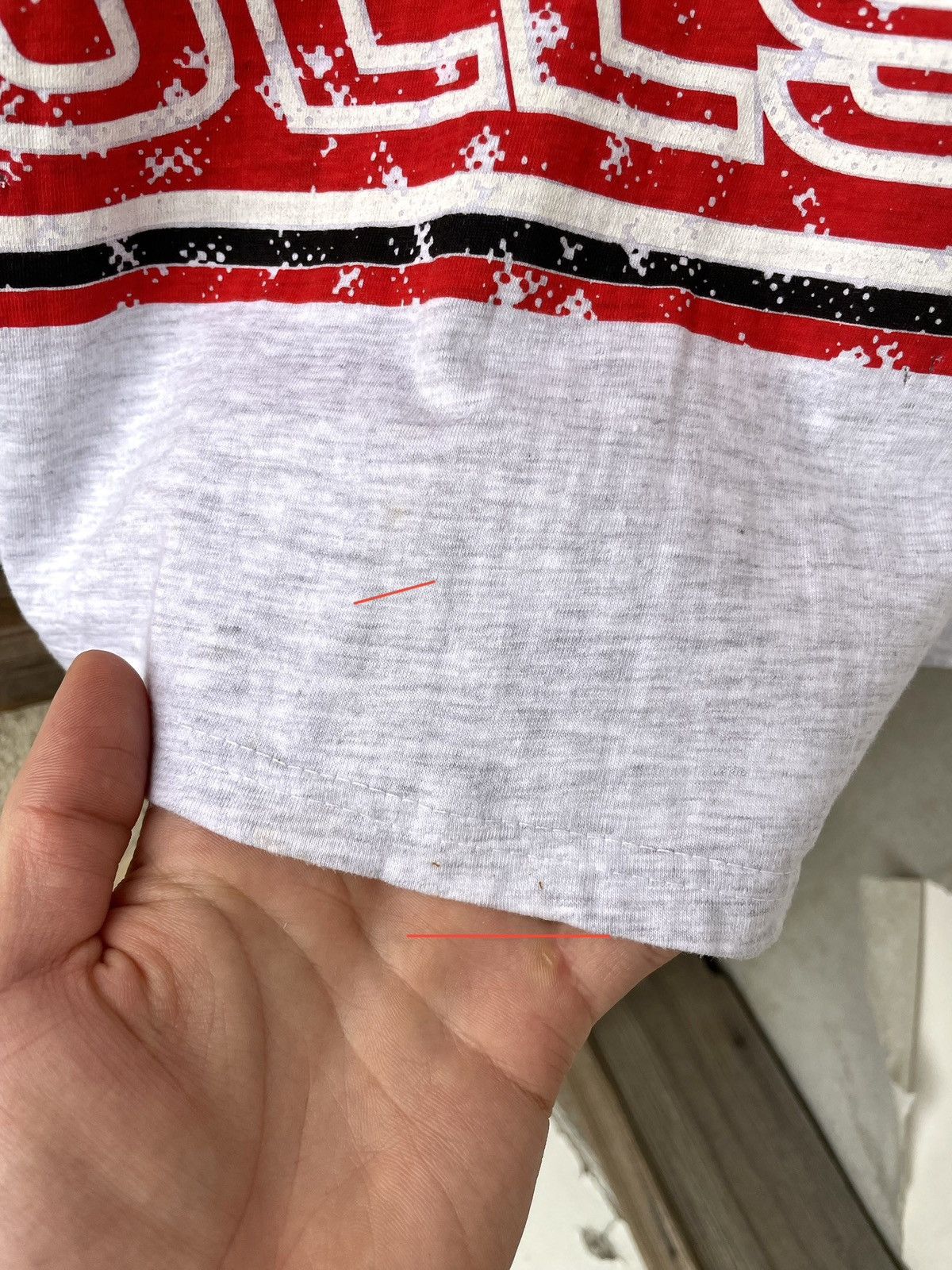 NBA Vintage 90s Chicago Bulls Nutmeg NBA Over Print T-Shirt Size US XL / EU 56 / 4 - 16 Thumbnail