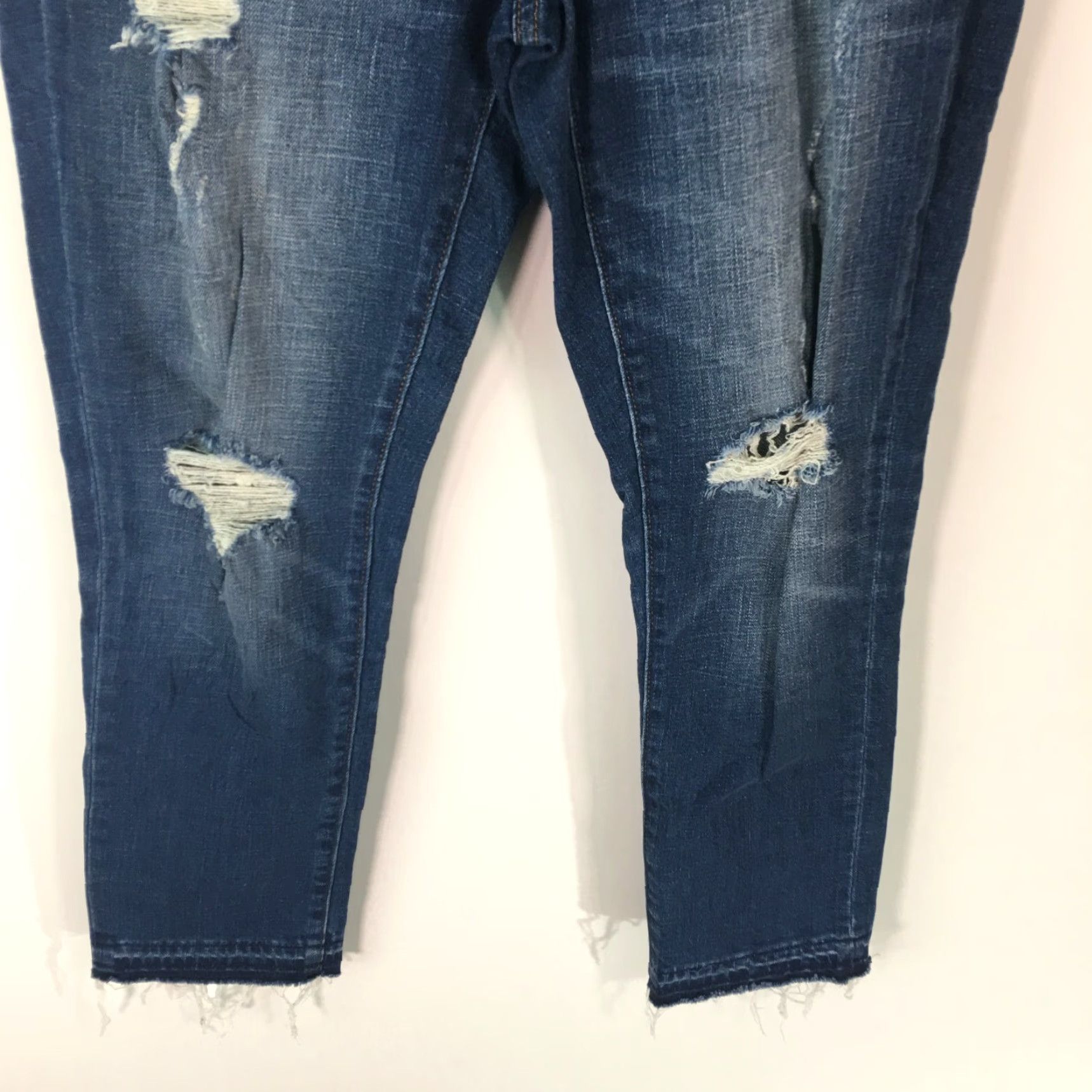 Gap VINTAGE Gap 1969 Womens Girlfriend Jeans Denim Distressed Blue 29 Regular 32W 26L Womens (Mens? No) Girls? Gender: Women. Size 29" - 5 Thumbnail
