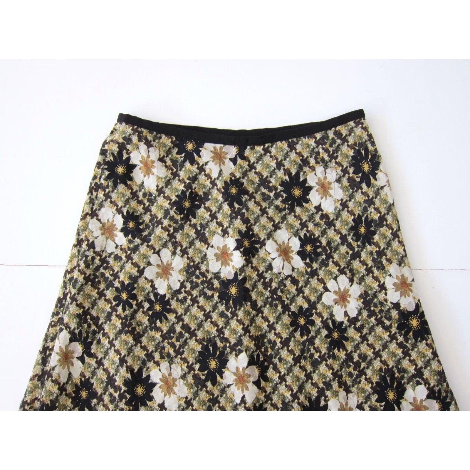 Alfani Alfani Petite Silk Lined Floral A-Line Skirt 2P Green 26" Waist 30" Hip Knee Length Women Size 26" / US 2 / IT 38 - 3 Thumbnail