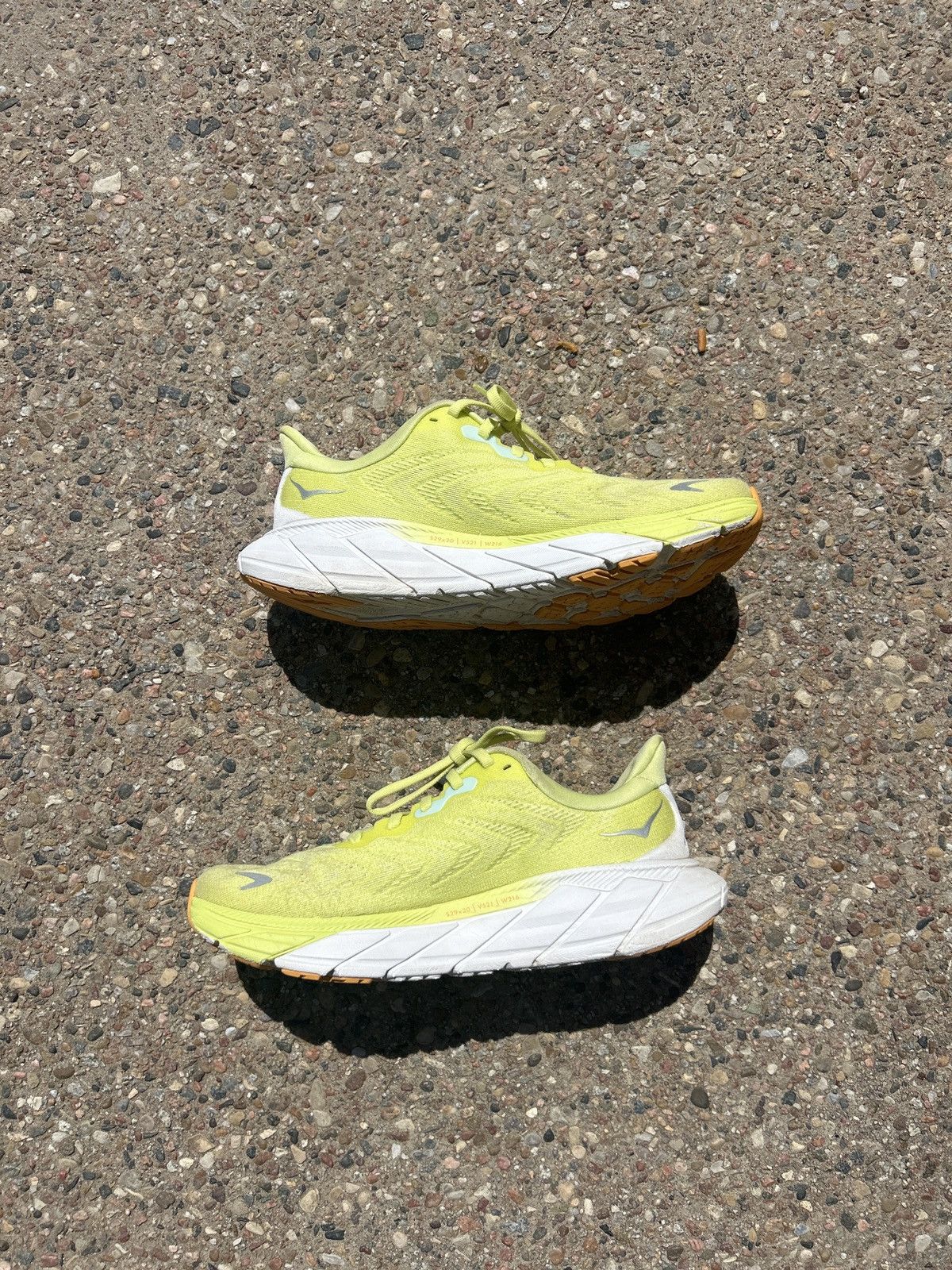 Hoka green/yellow