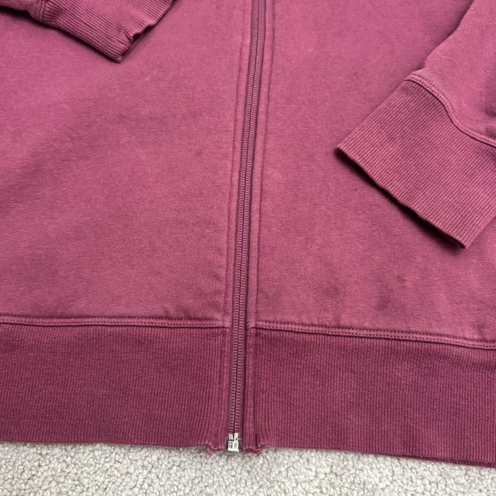 Under Armour Under Armour Hoodie Women S/M Full Zip Loose Fit Purple Print Logo Casual Streetwear Activewear Hoodie Womens S/M Purple Logo Size S / US 4 / IT 40 - 6 Thumbnail