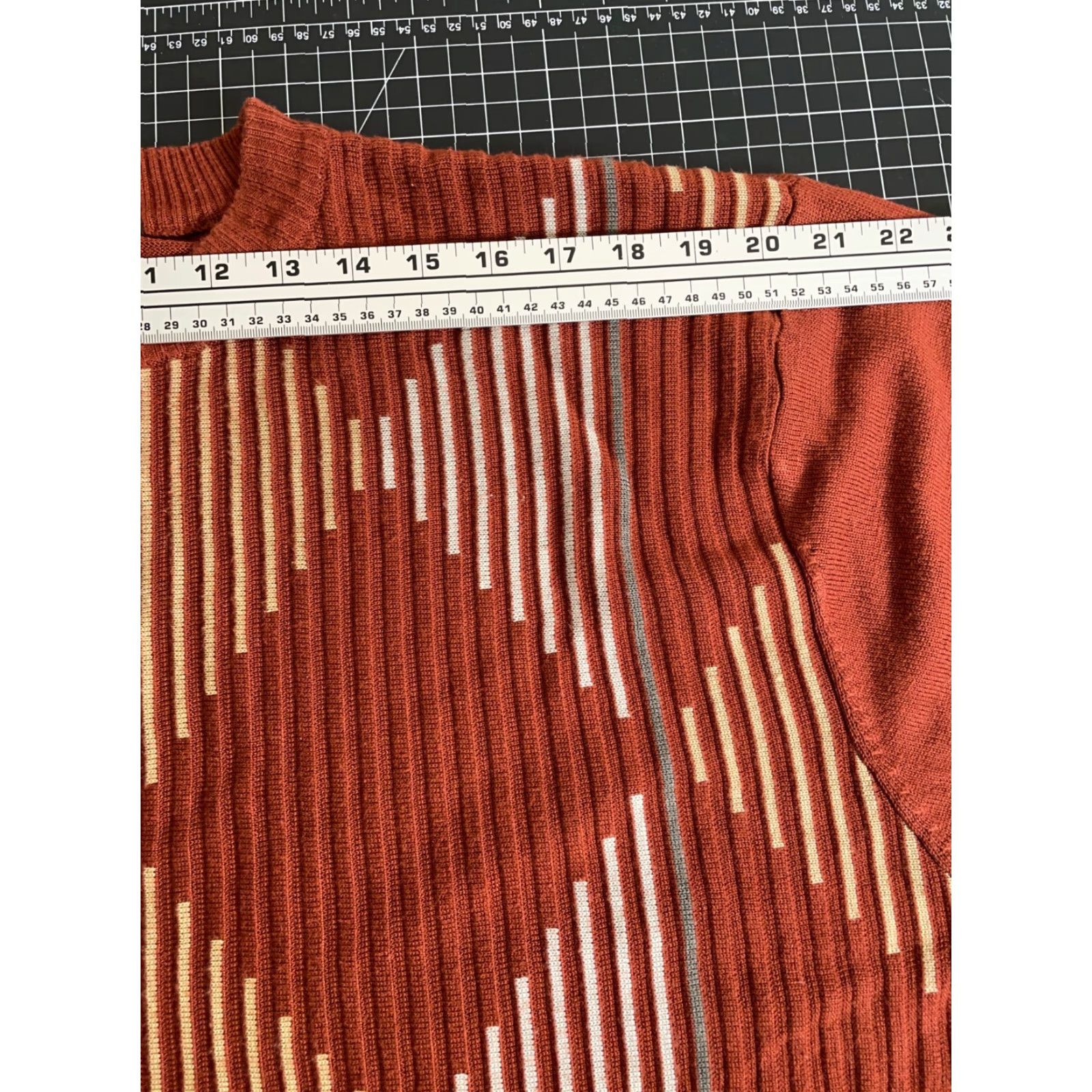 Vintage VINTAGE Syllables System Argyle Sweater Adult XL Burnt Orange Lightweight Knit 90s Mens Size US XL / EU 56 / 4 - 7 Thumbnail