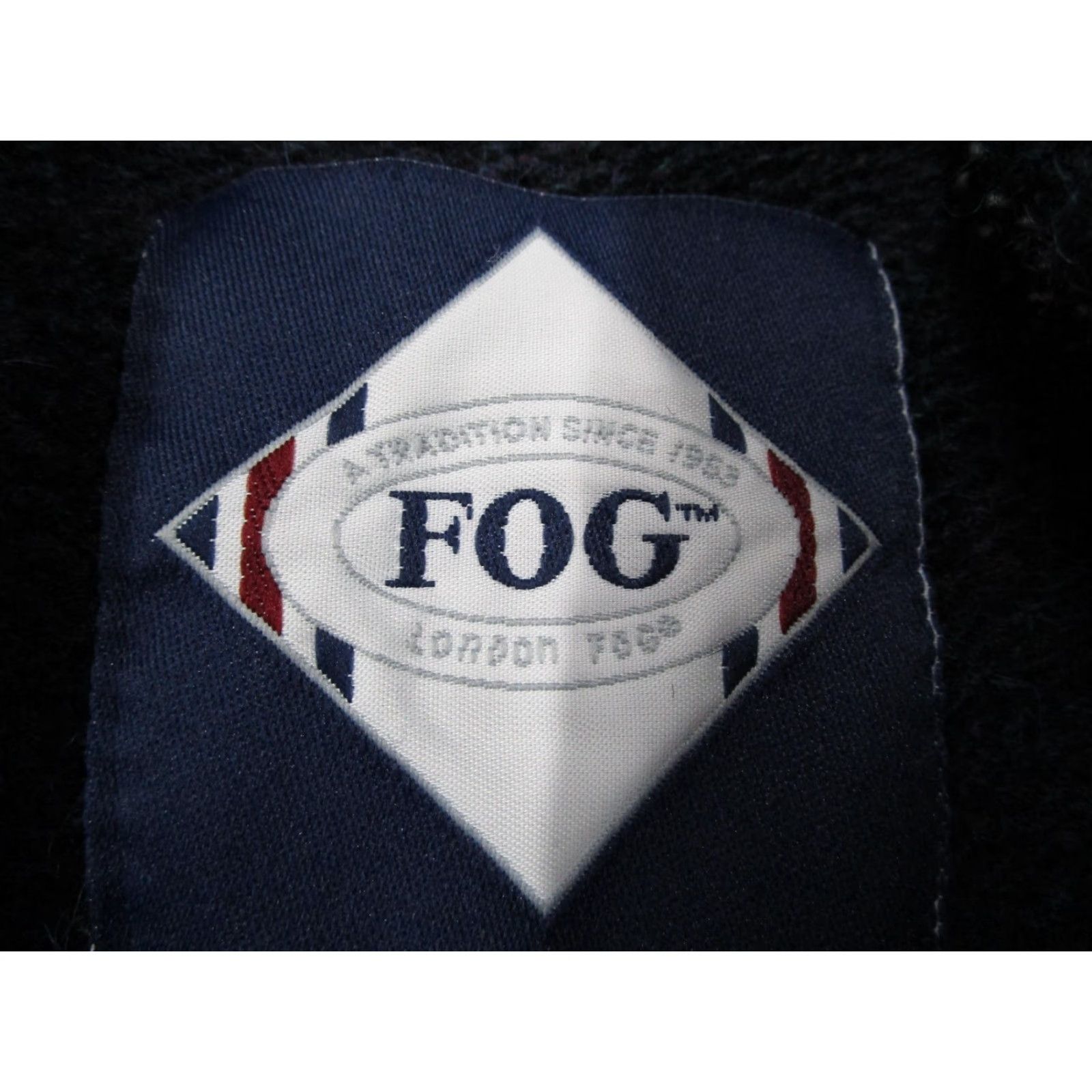 London Fog VINTAGE London Fog Sweater Mens Large Blue Diamond Crewneck 90s Wool Knit Pullover Size US L / EU 52-54 / 3 - 3 Thumbnail