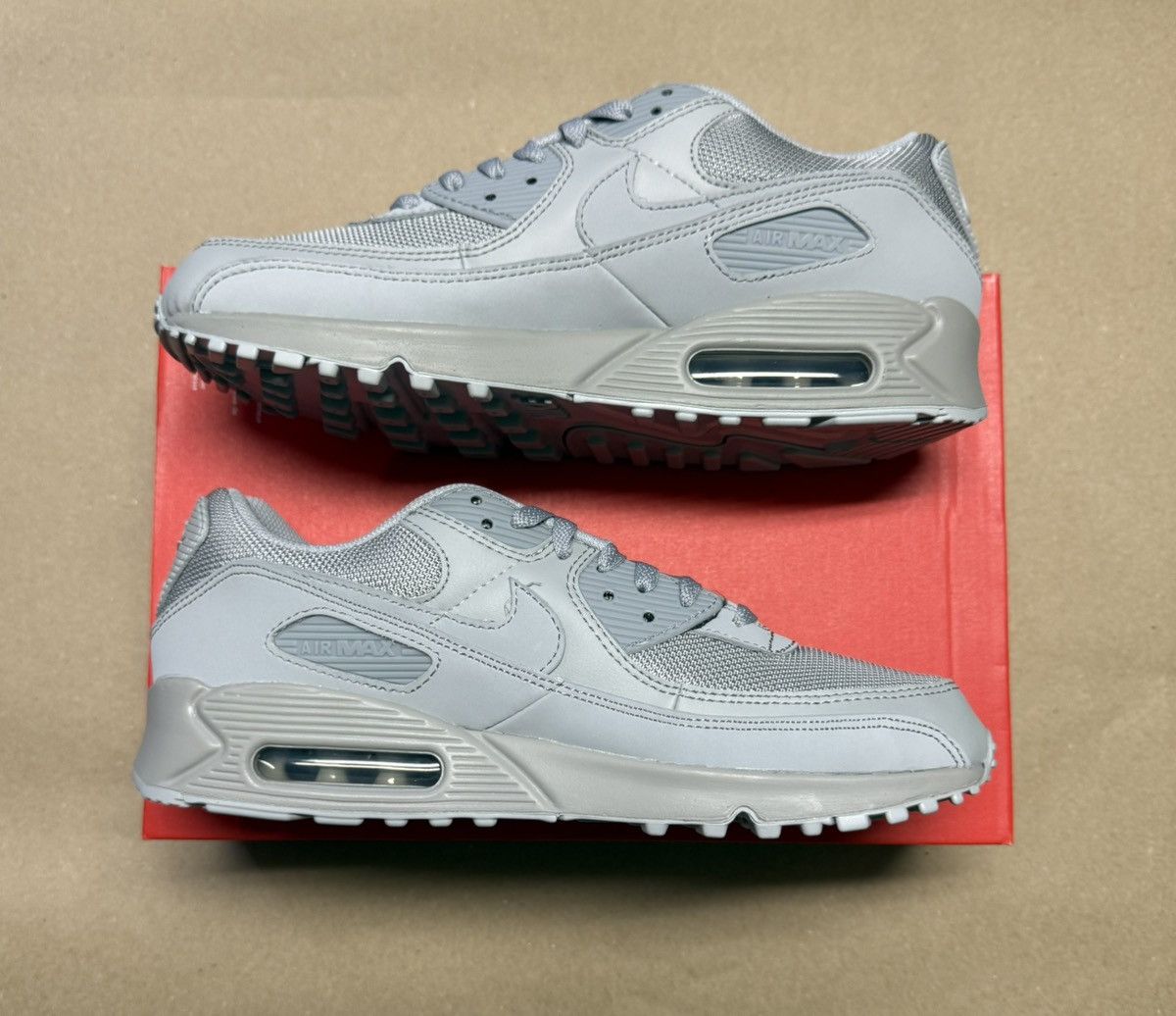 Nike Nike Air Max 90 Triple Gray Mens size 6 running shoes NEW! Size US 6 / EU 39 - 2 Thumbnail