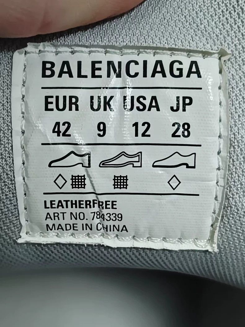 Balenciaga Balenciaga Cargo Show Dirty Old Show Special Dad Shoes 2502 Size US 9 / EU 42 - 9 Thumbnail