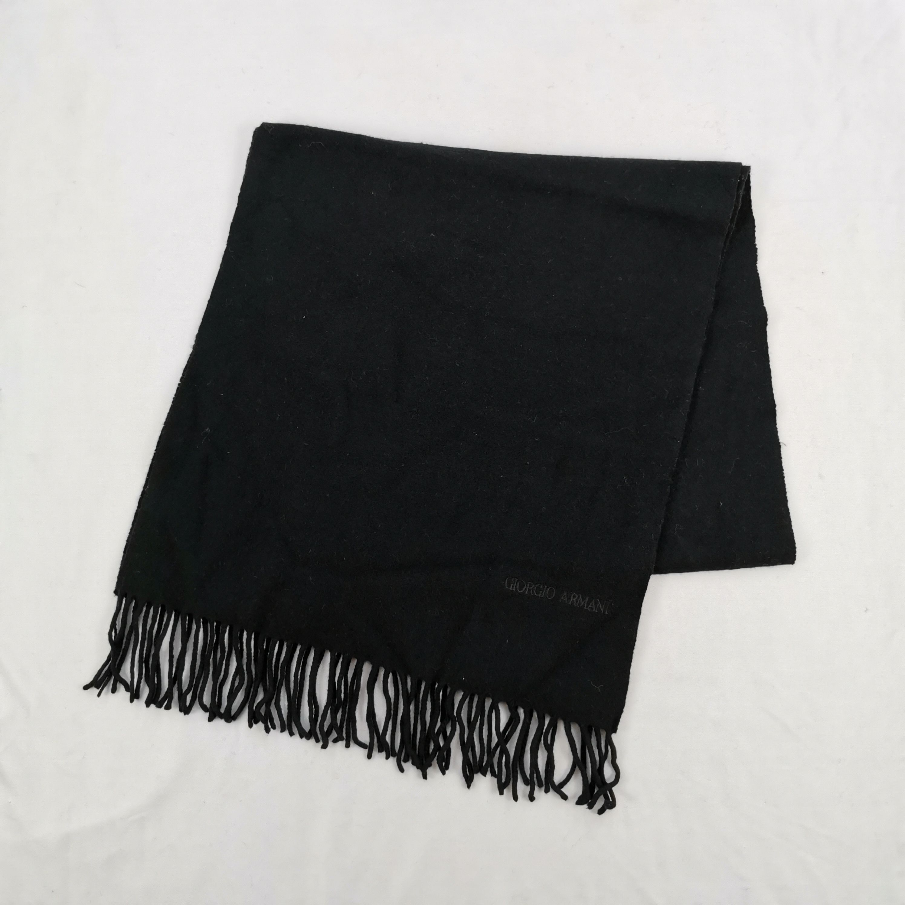 Giorgio Armani Vintage Giorgio Armani Scarf Wool Fringe Winter Scarves - . Size ONE SIZE - 3 Thumbnail