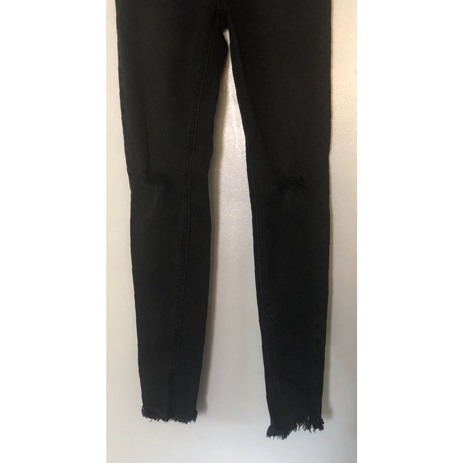 Vintage Wild Fable Jeans Skinny Women Black High Rise 00 Regular 5-Pocket Comfort Stretch Denim NWT Size 24" / US 00 / IT 34 - 2 Thumbnail