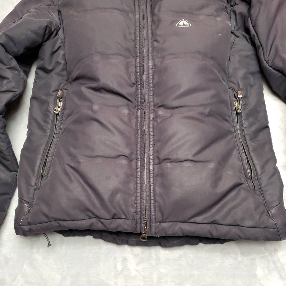 Nike VINTAGE Nike ACG Jacket Mens Small Black Goose Down Puffer Jacket All Conditions Size US S / EU 44-46 / 1 - 2 Thumbnail