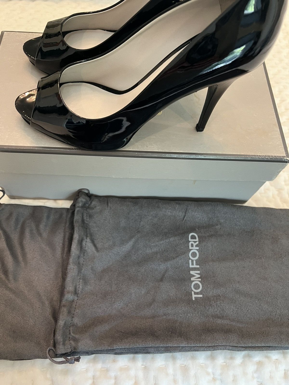 Tom Ford Tom Ford Patent leather heels size 40 / 9.5 or 10 USA Size US 9.5 / IT 39.5 - 2 Thumbnail