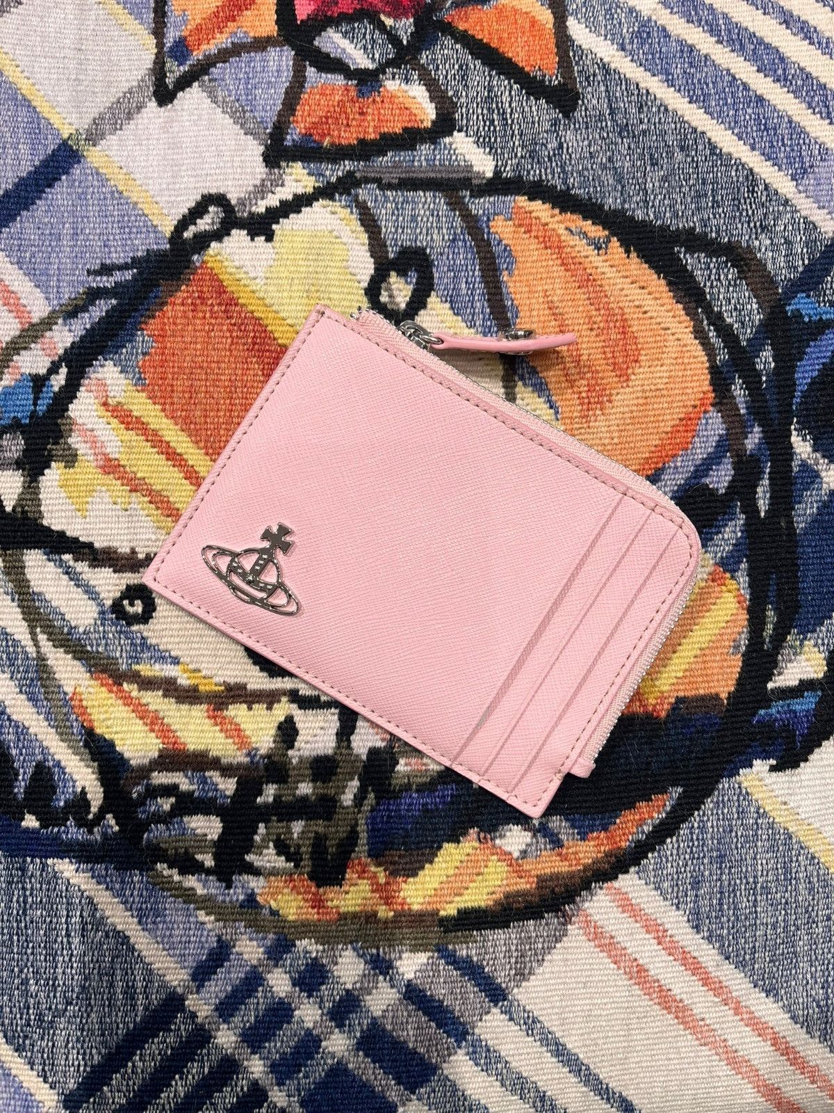 Vivienne Westwood o1f1d3z0525 Size: OS / Zip Card Holder in Pink Size ONE SIZE - 1 Preview