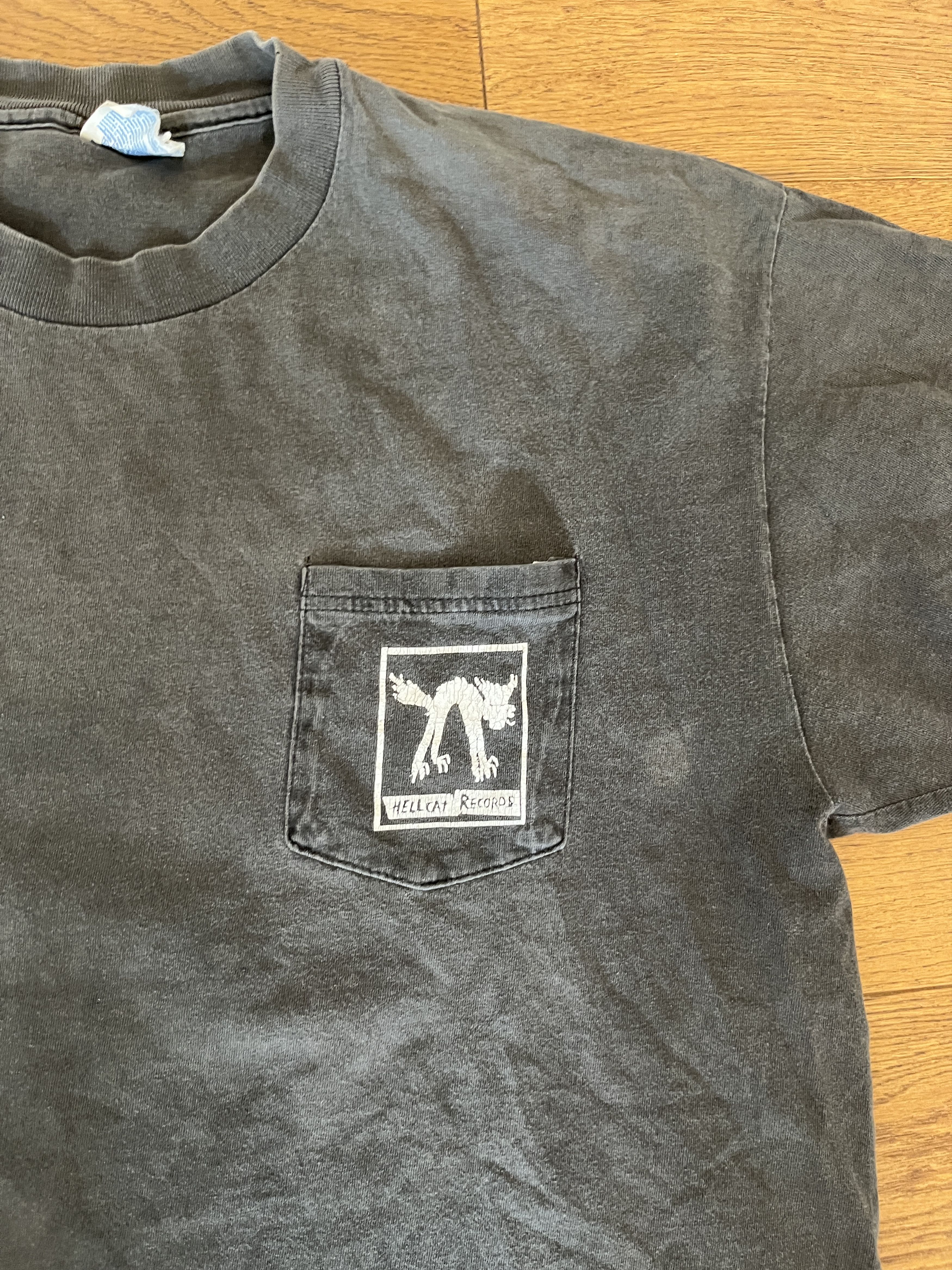 Other Vintage 1999 Hellcat Records The Gadjits Pocket T-Shirt XL Size US XL / EU 56 / 4 - 2 Thumbnail