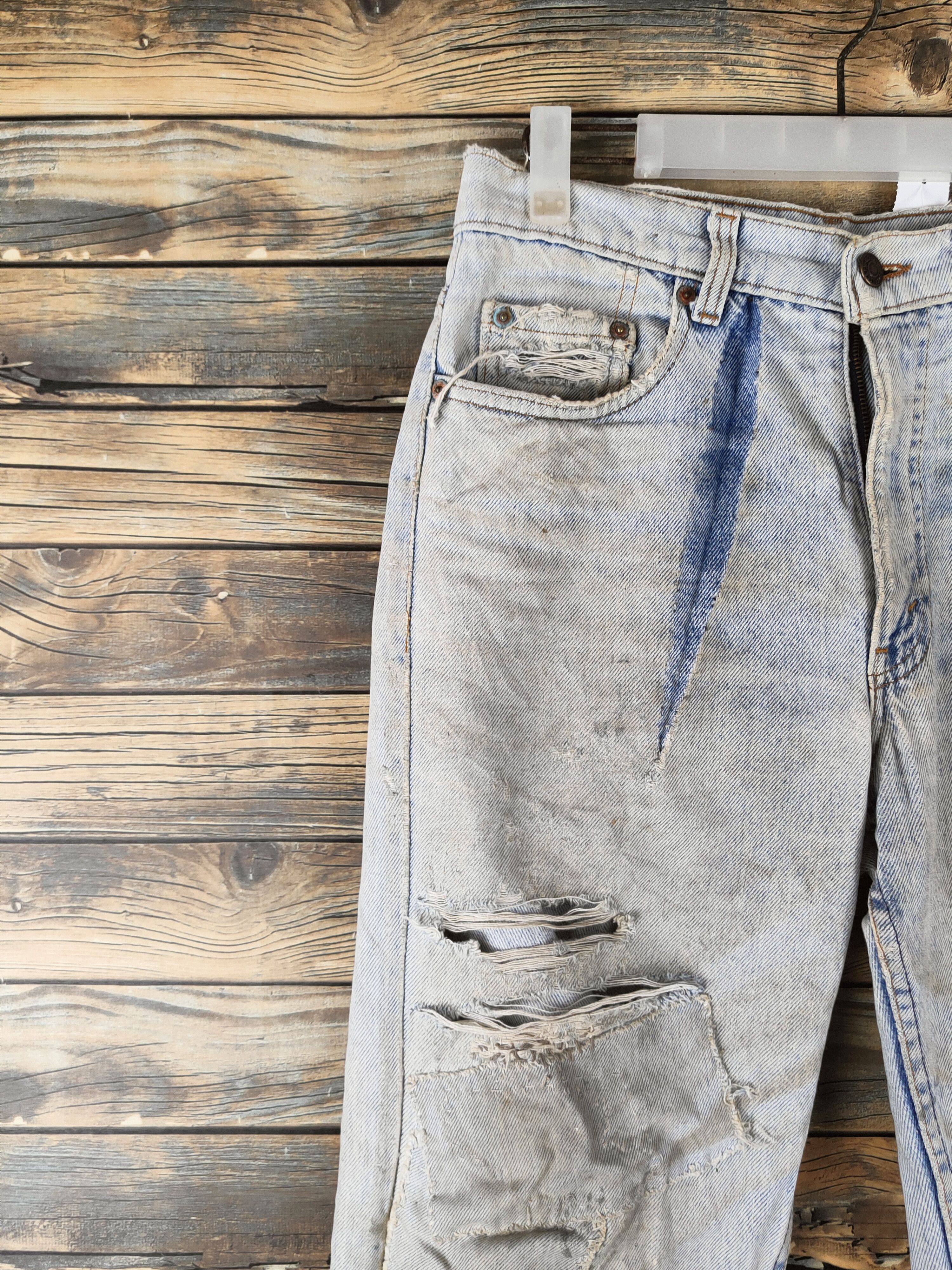 Levi's DL Levi's Light Blue Distressed Ripped denim Jeans #46-394 Size US 31 - 3 Thumbnail