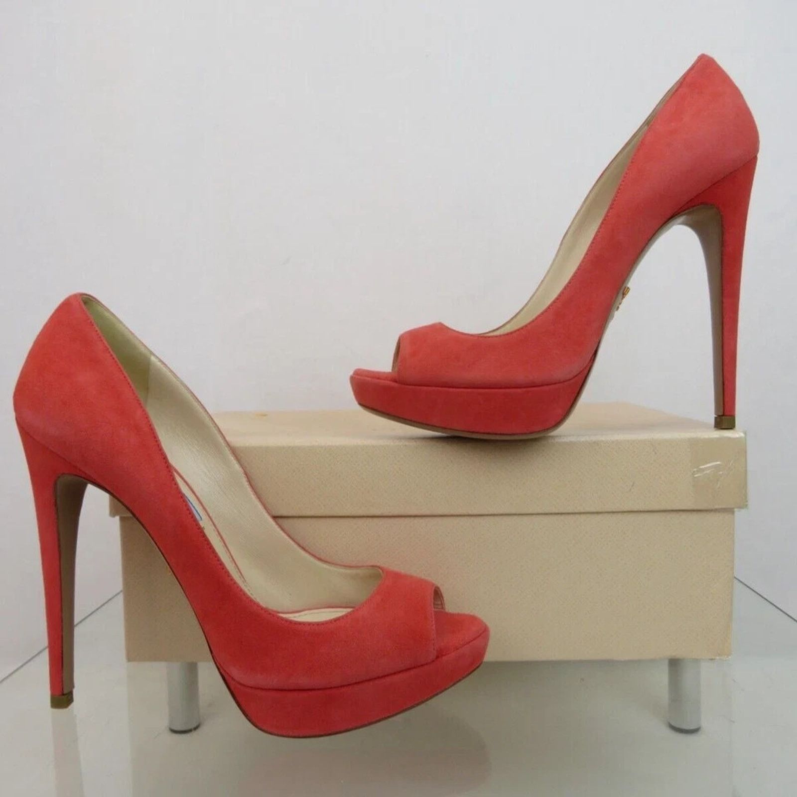 Prada PRADA 1KP150 CORAL SUEDE GOLD LOGO PLATFORM PUMPS 37.5 ITALY Size US 7.5 / IT 37.5 - 2 Thumbnail