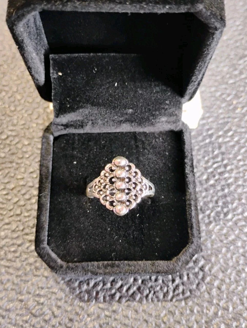 Other Ring For Women Silver Color Trendy And Unique Size 7 Size ONE SIZE - 1 Thumbnail