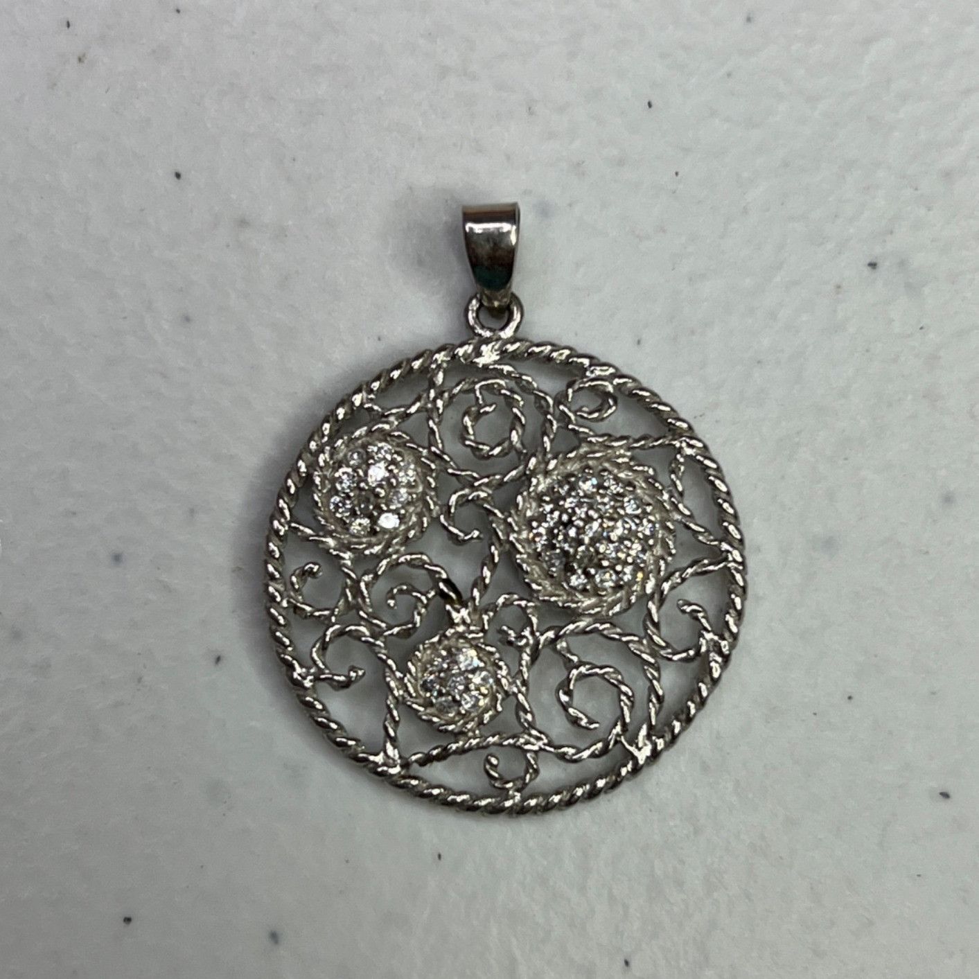 Designer Sterling Silver Filigree Pendant With Floral Design Size ONE SIZE - 6 Thumbnail