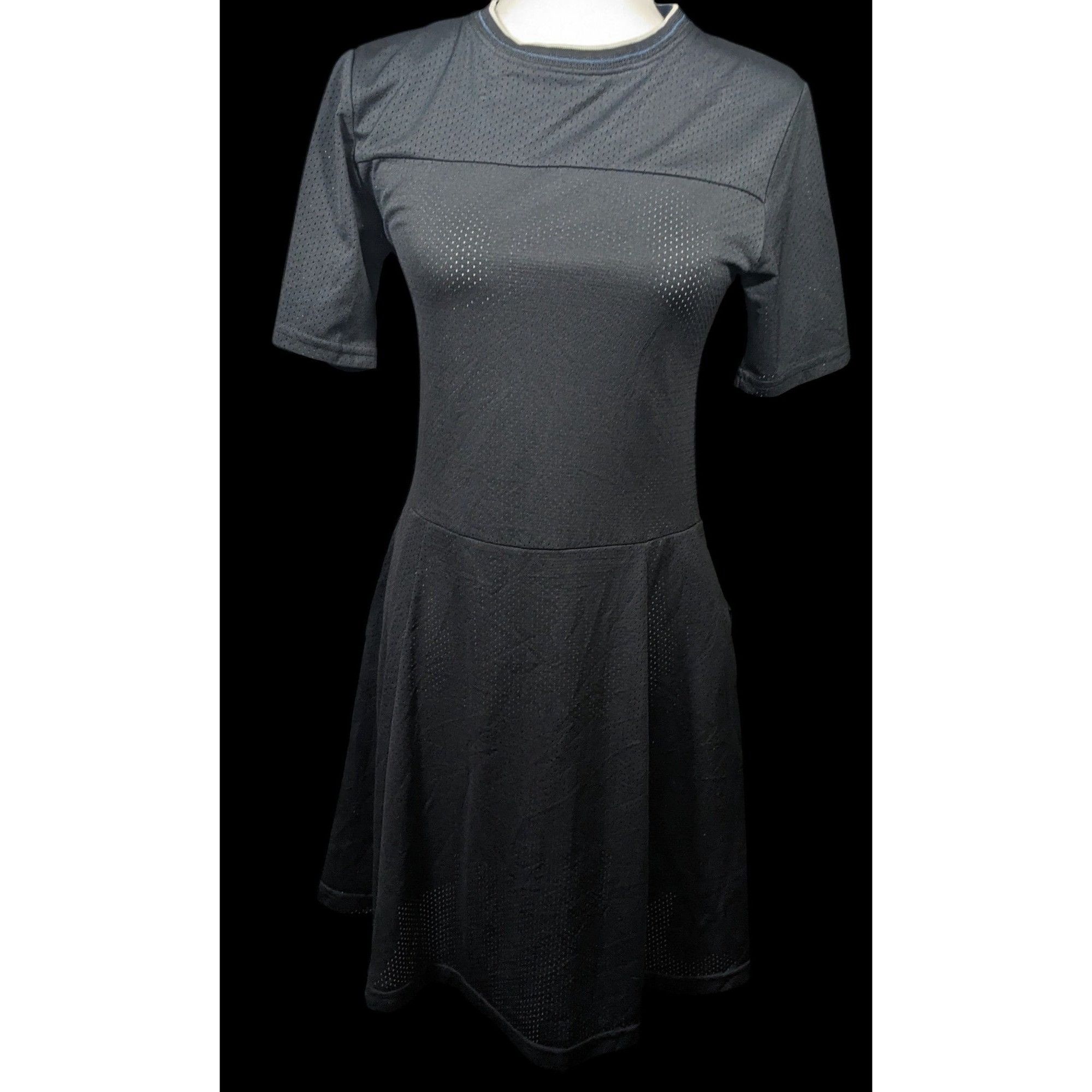 Champion × Wood Wood Champion x Wood Wood Sporty Black Basketball Dress Size XS Size XS / US 0-2 / IT 36-38 - 1 Thumbnail
