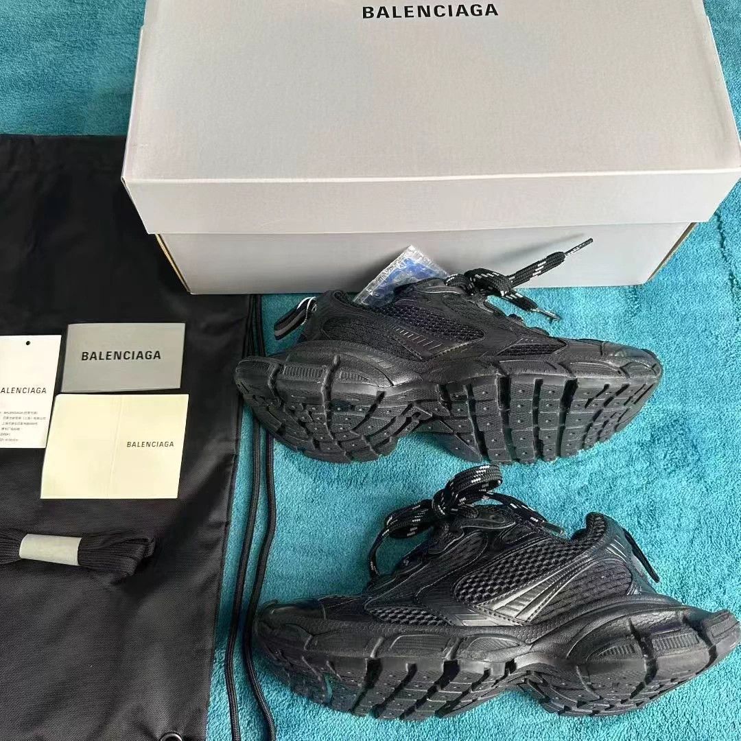 Balenciaga Balenciaga 3xl black 36 like new Size US 6 / IT 36 - 3 Thumbnail