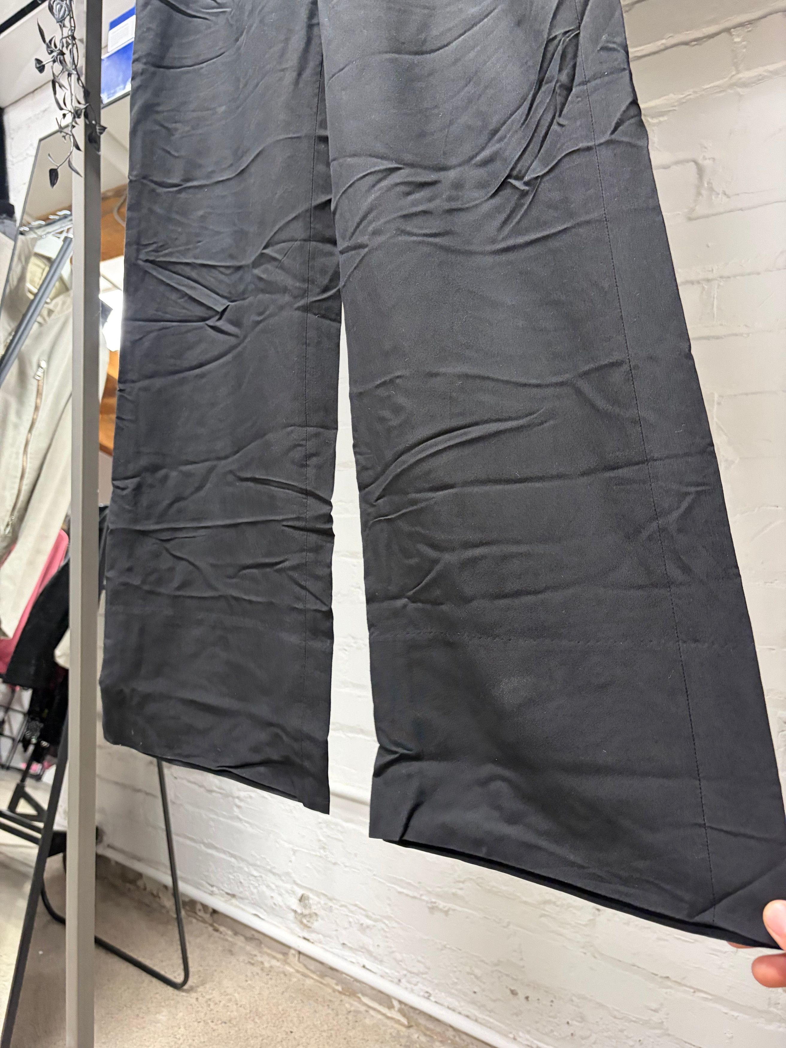 Ann Demeulemeester Ann Demeulemeester Lightweight Wide Leg Trousers Size US 30 / EU 46 - 2 Thumbnail