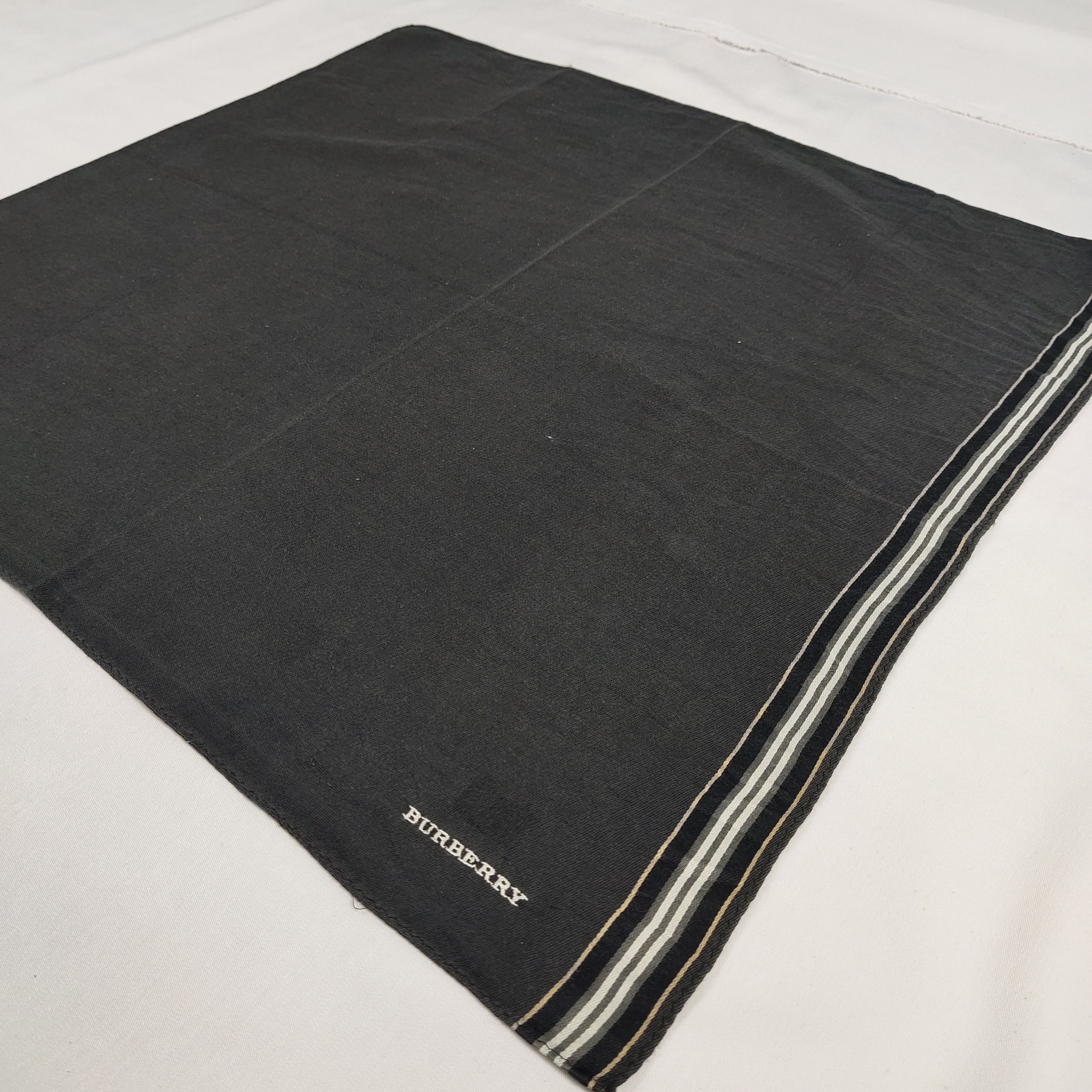 Burberry × Vintage Burberry Handkerchief / Neckerchief / Bandana FZ260 Size ONE SIZE - 4 Thumbnail