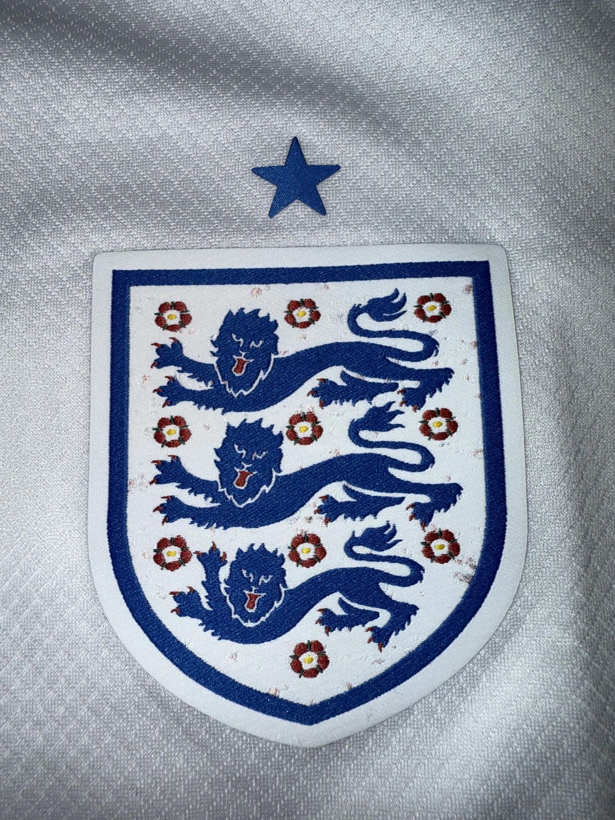 Nike Nike Women’s England 2023 Home Jersey Sample Size L / US 10 / IT 46 - 4 Thumbnail