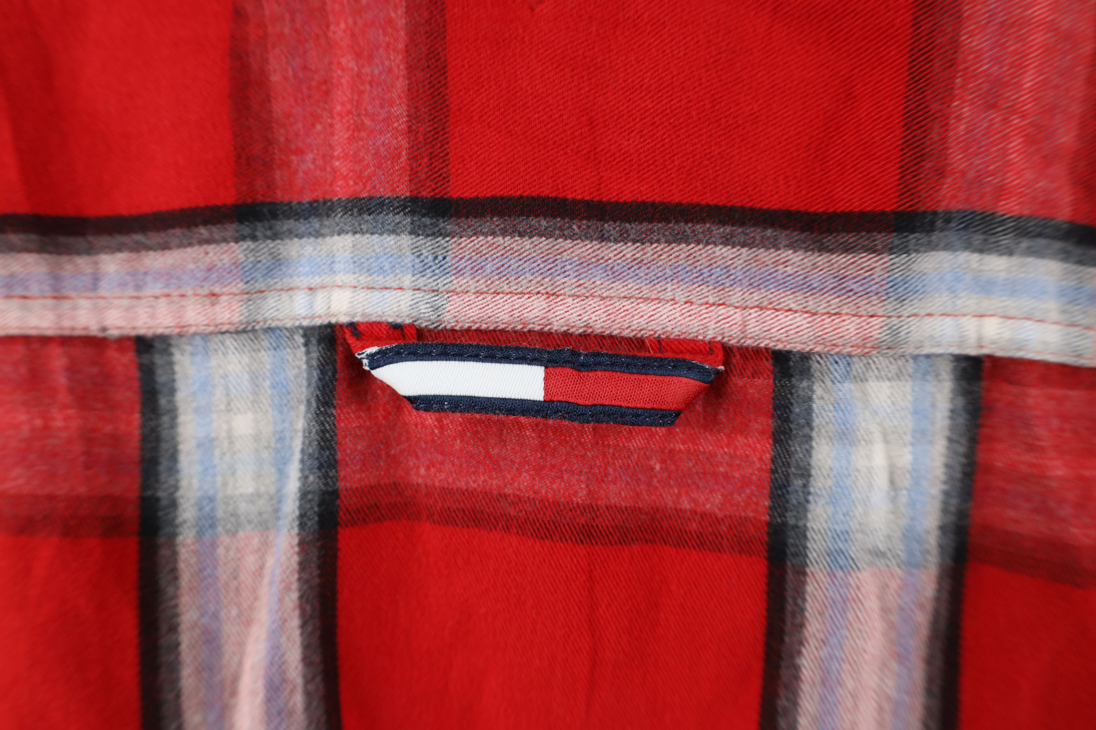 Tommy Hilfiger Vintage 90s Y2K Tommy Hilfiger Baggy Flannel Button Shirt Size US M / EU 48-50 / 2 - 11 Thumbnail