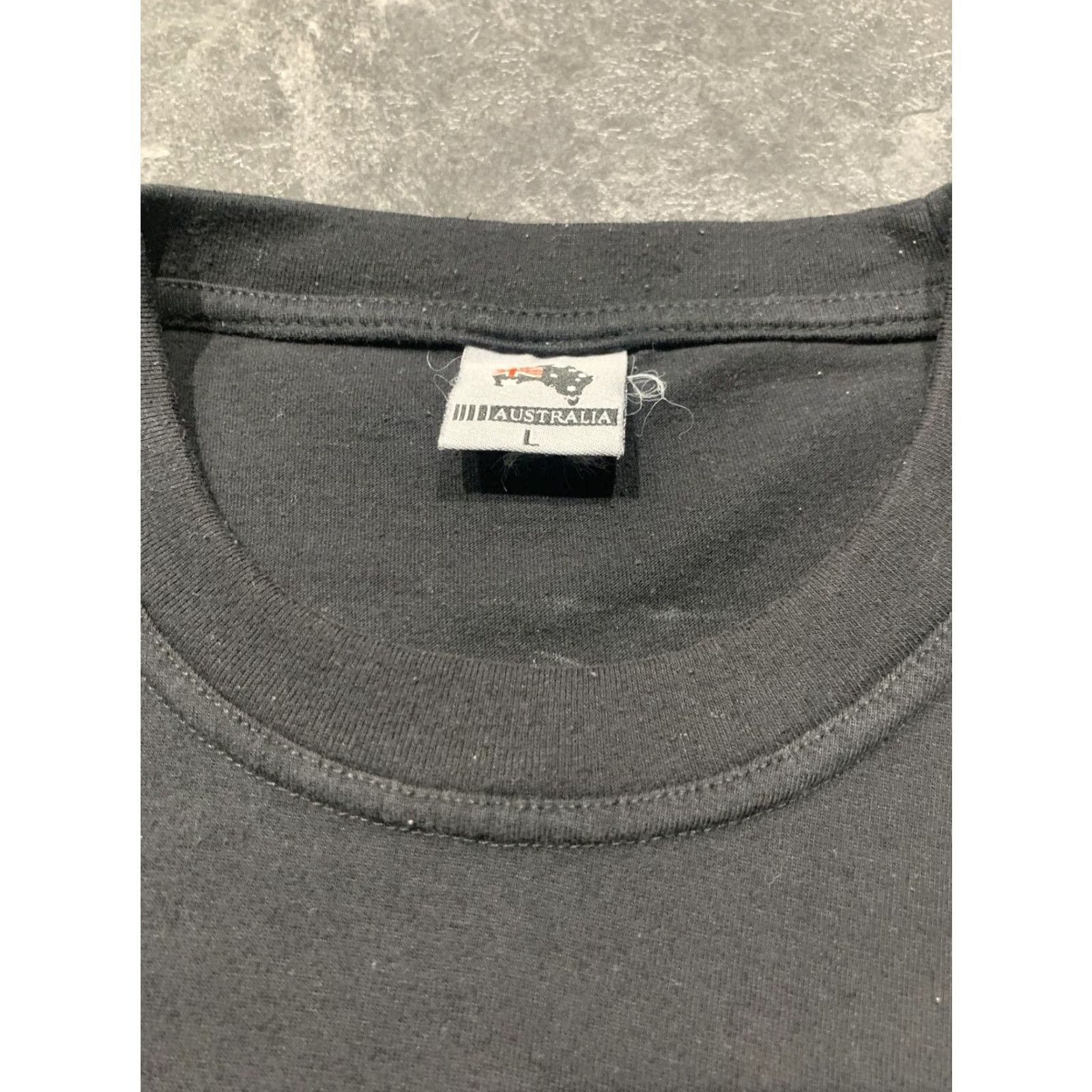 Vintage AUSTRALIA T-Shirt Men Large Short Sleeve Black 100% Cotton "DREAMTIME HUNTING" Graphic Tee AUSTRALIA Brand Size US L / EU 52-54 / 3 - 6 Thumbnail