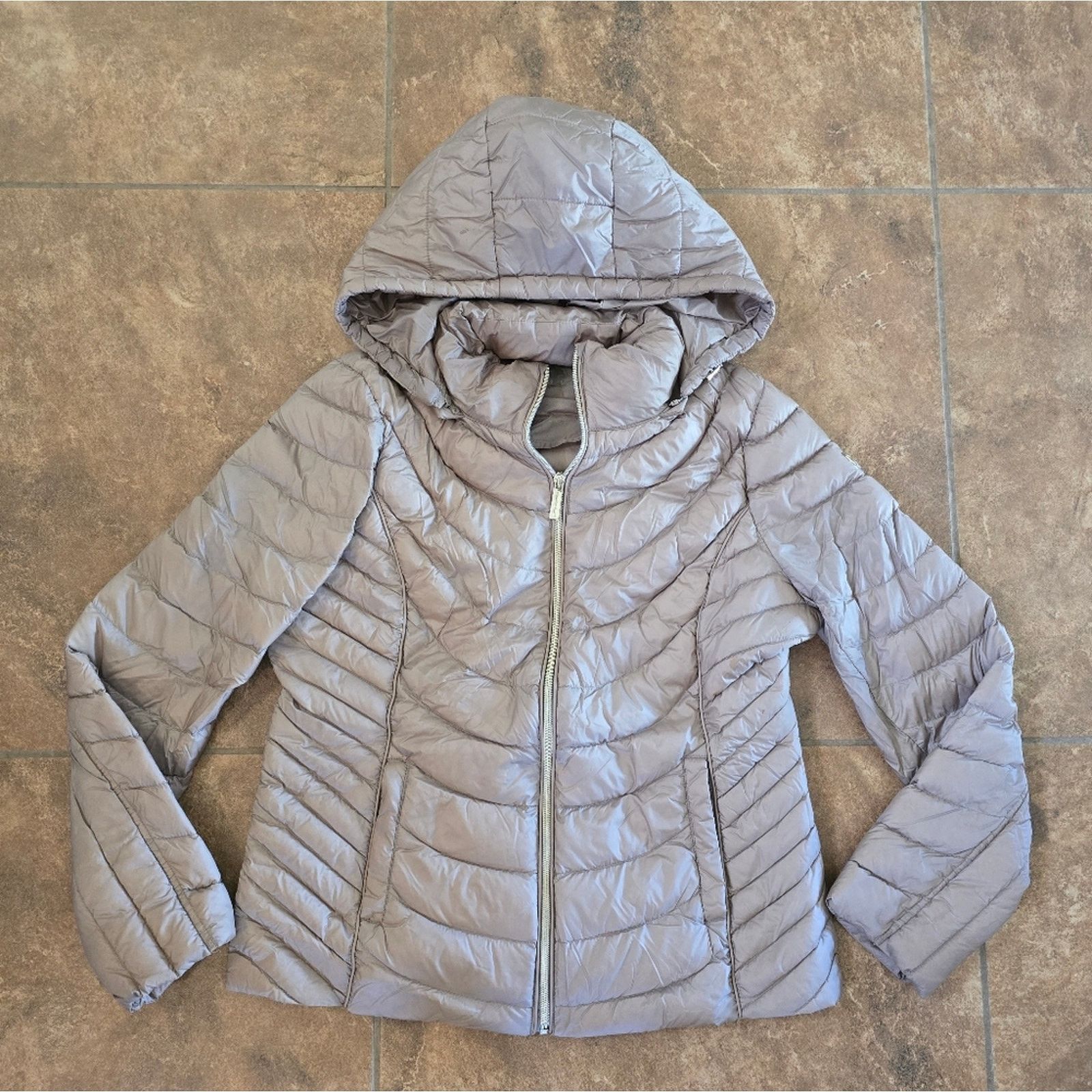 Michael Kors Light Chocolate | MICHAEL KORS | Packable Puffer Zip Up Size S / US 4 / IT 40 - 1 Thumbnail