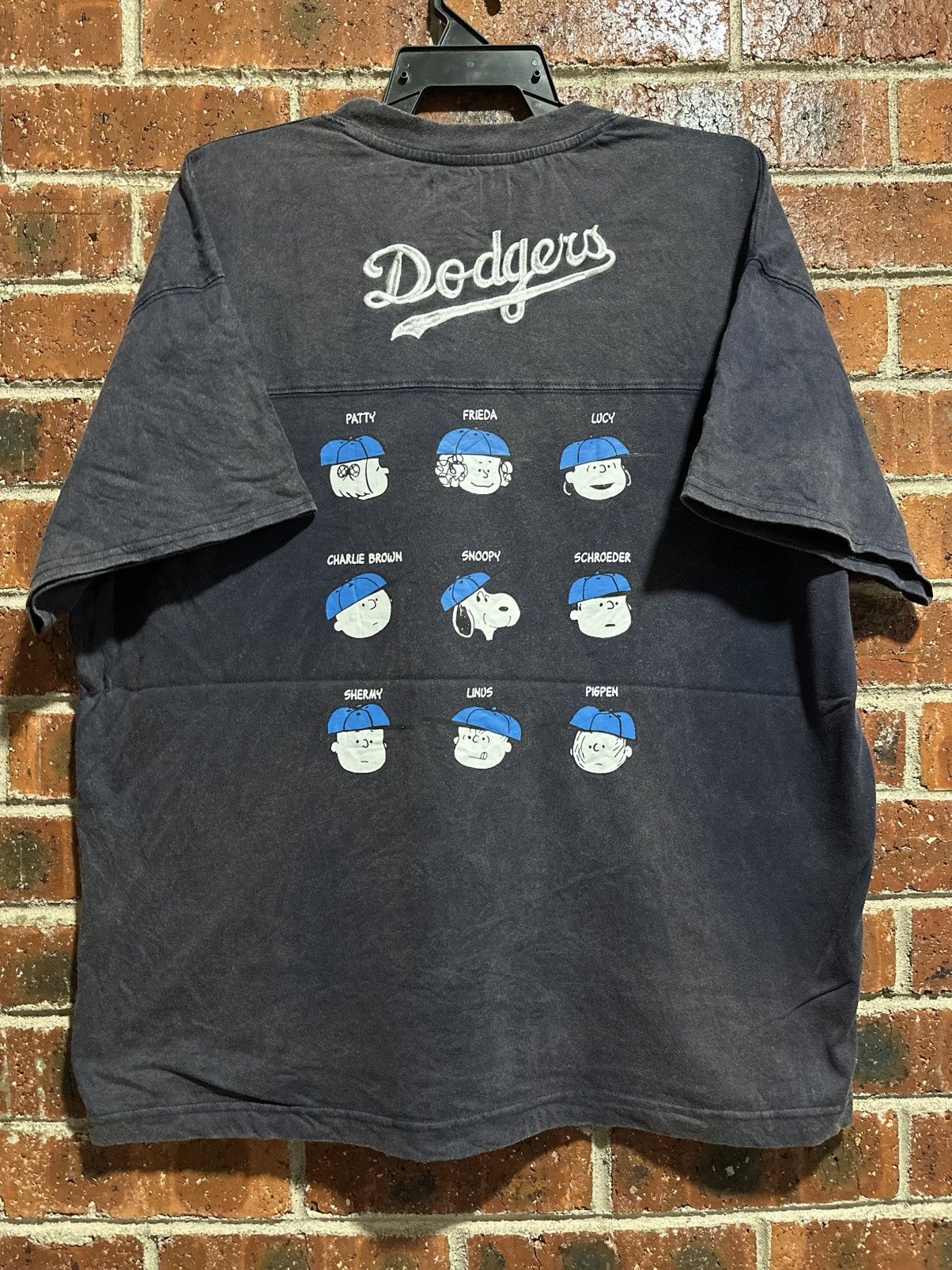 Other Vintage Peanuts X Dodgers Mlb Sun Faded Tee Size US XL / EU 56 / 4 - 1 Thumbnail