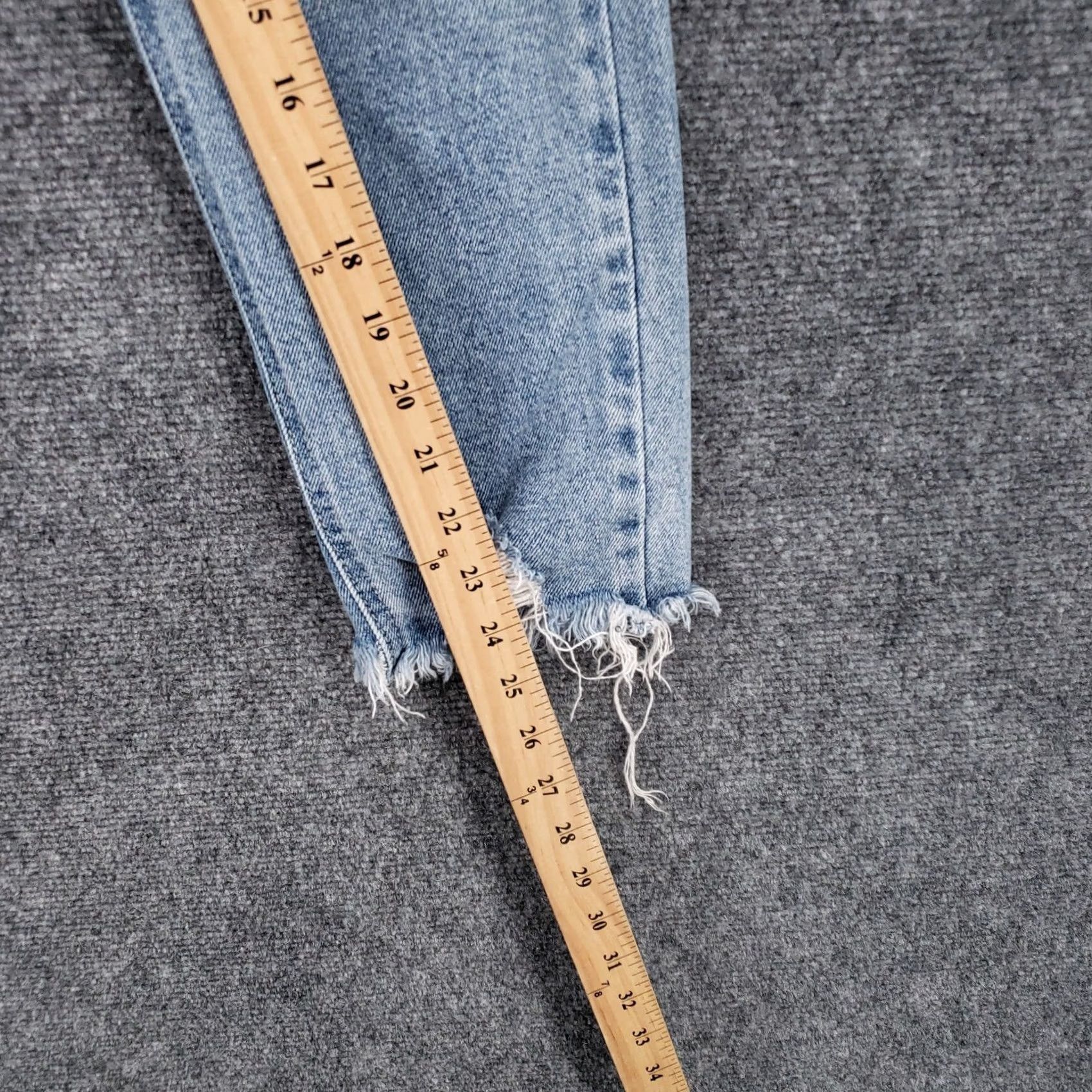Vintage Cello Jeans Womens 7/28 Junior Mom Crop High Rise Denim Distressed Stretch Blue Size 28" / US 6 / IT 42 - 7 Thumbnail
