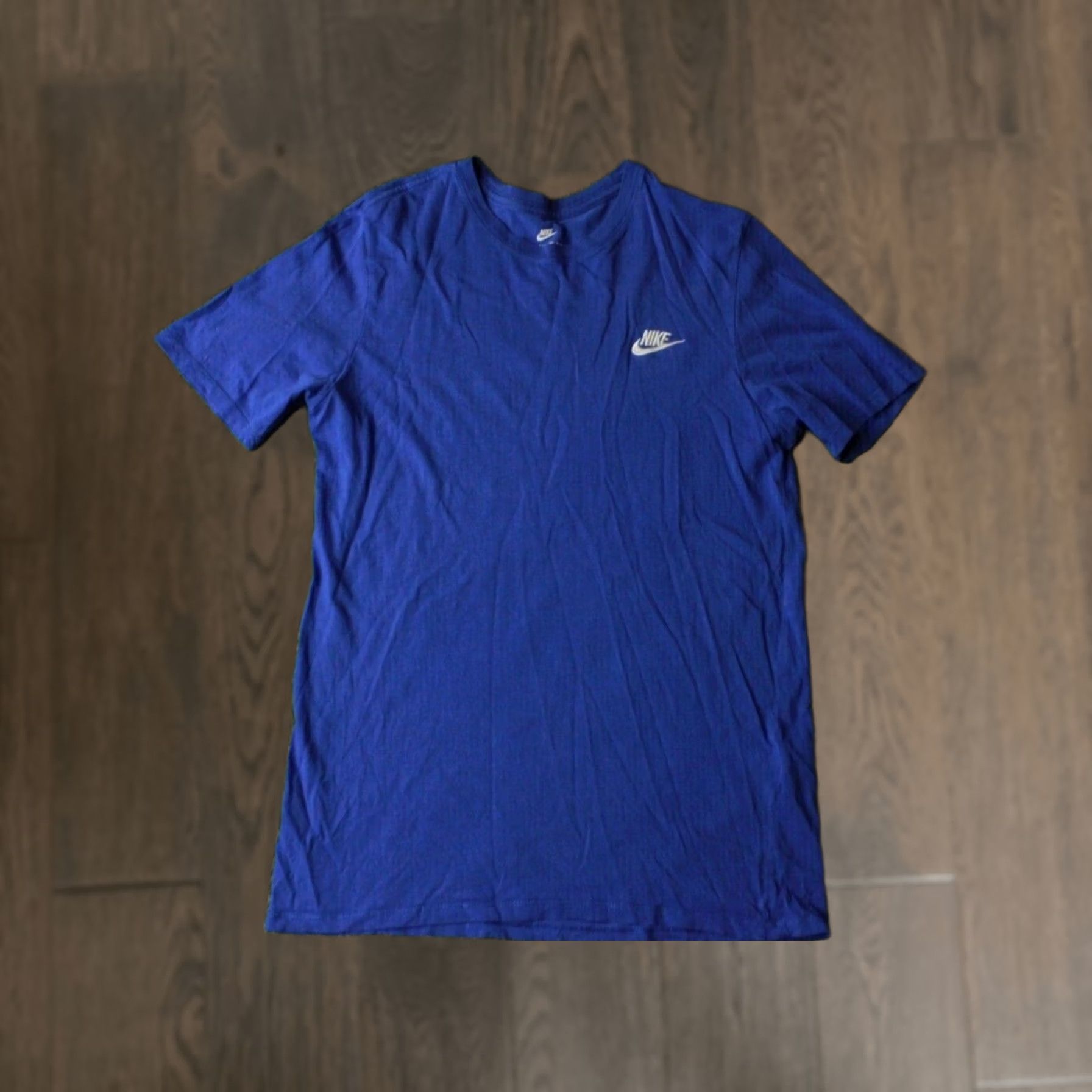 Nike Nike Club Embrd Original Men Casual Shirt T-Shirt Tee Jersey M 827021-463 Blue Nike Tee Mens Regular Short Sleeve Cotton 2018 Size US M / EU 48-50 / 2 - 1 Thumbnail
