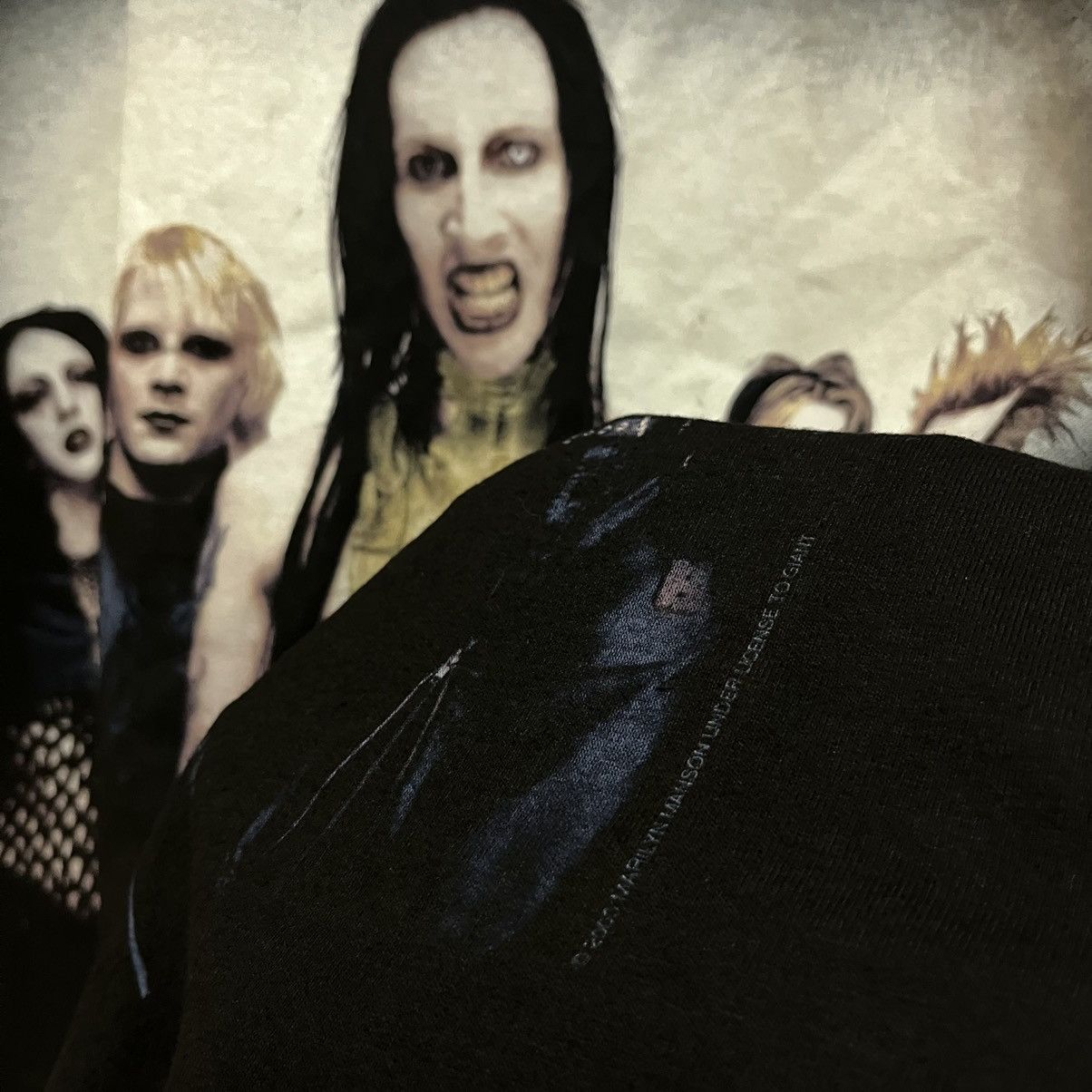 Band Tees × Marilyn Manson × Vintage Vintage Marilyn Manson Guns, God, And Government Tour Shirt Size US M / EU 48-50 / 2 - 7 Thumbnail