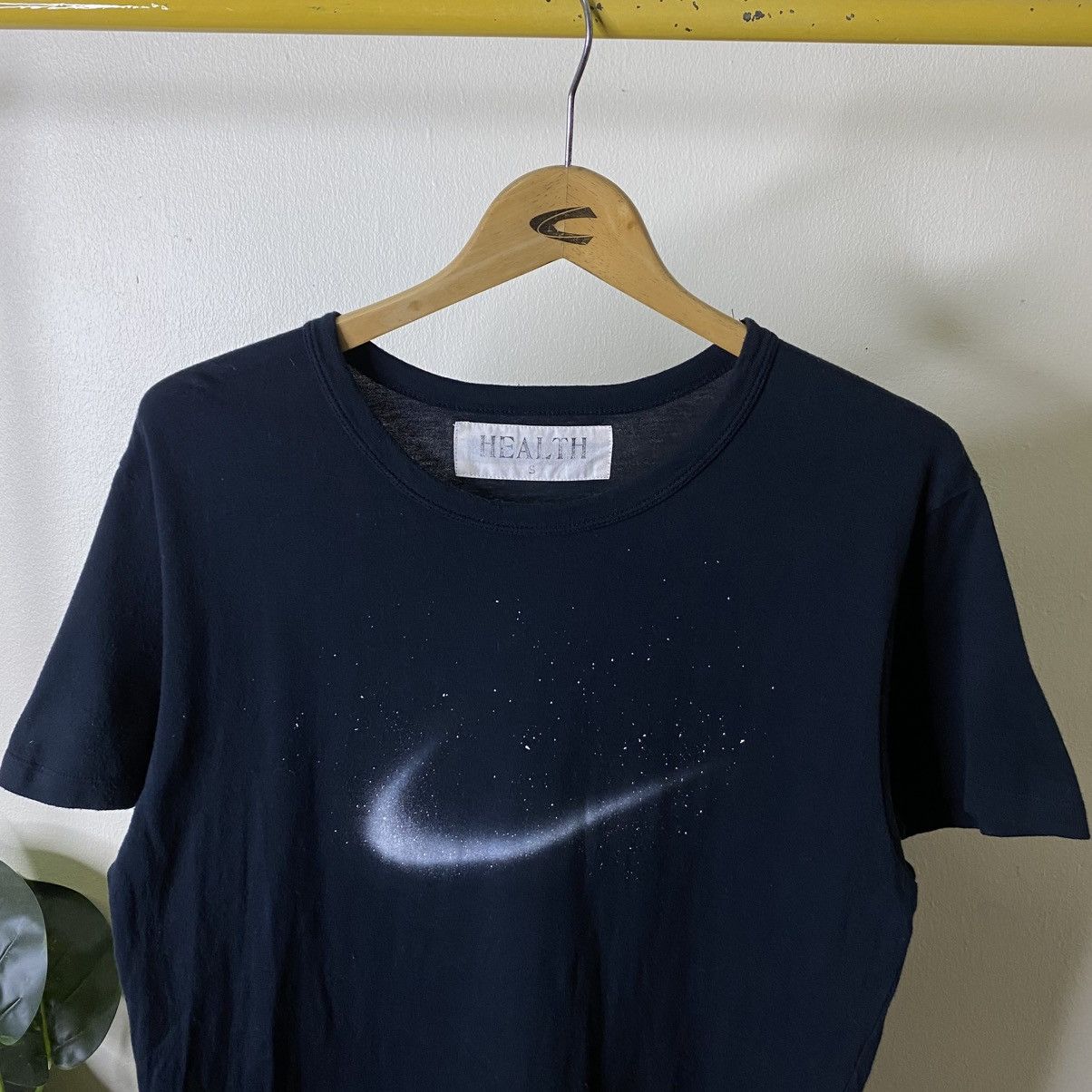 Japanese Brand Health Galaxy Graphic T Shirt Made in Japan Size US M / EU 48-50 / 2 - 2 Thumbnail