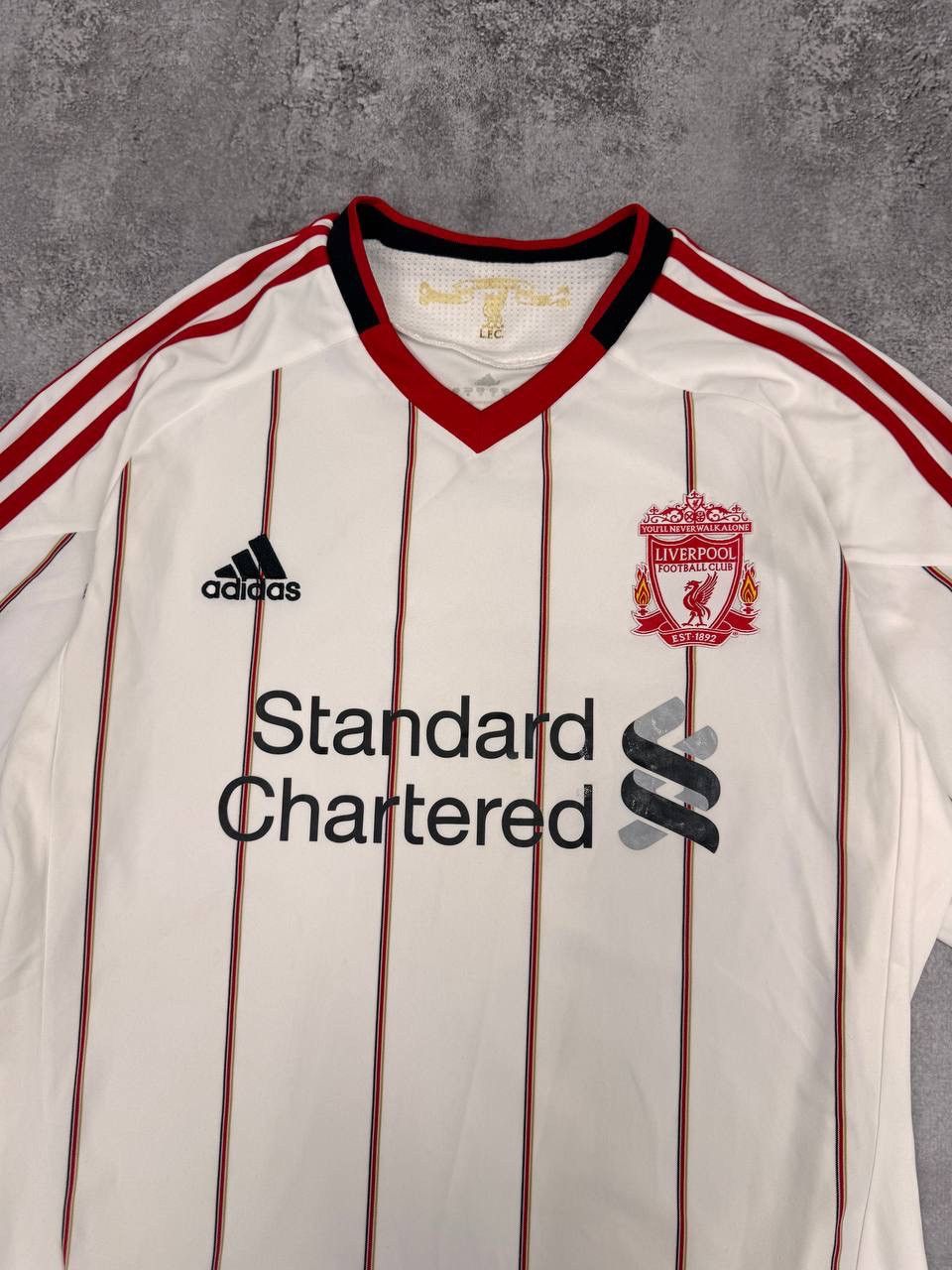 Adidas Liverpool FC 2010/11 Away Men's Football Jersey White Size M Size US M / EU 48-50 / 2 - 4 Thumbnail