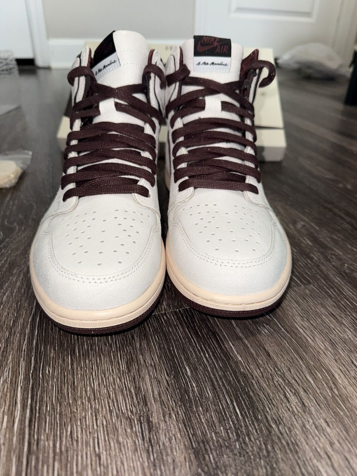 A Ma Maniere × Jordan Brand Air Jordan 1 x A Ma Maniere Size US 11 / EU 44 - 5 Thumbnail