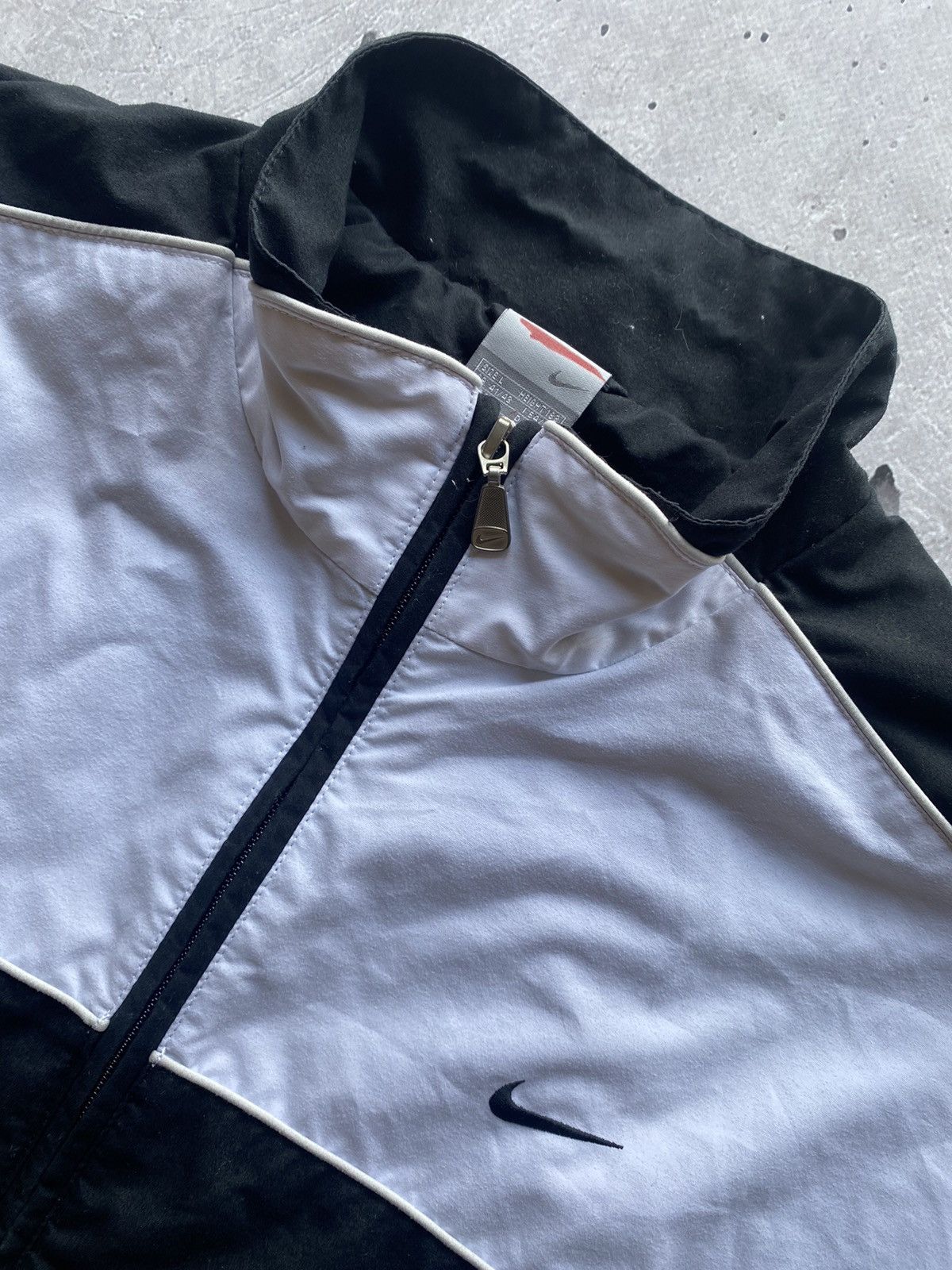 Nike Vintage Nike Y2K Drill 90s Track Rare Light Jacket Hype Size US L / EU 52-54 / 3 - 3 Thumbnail