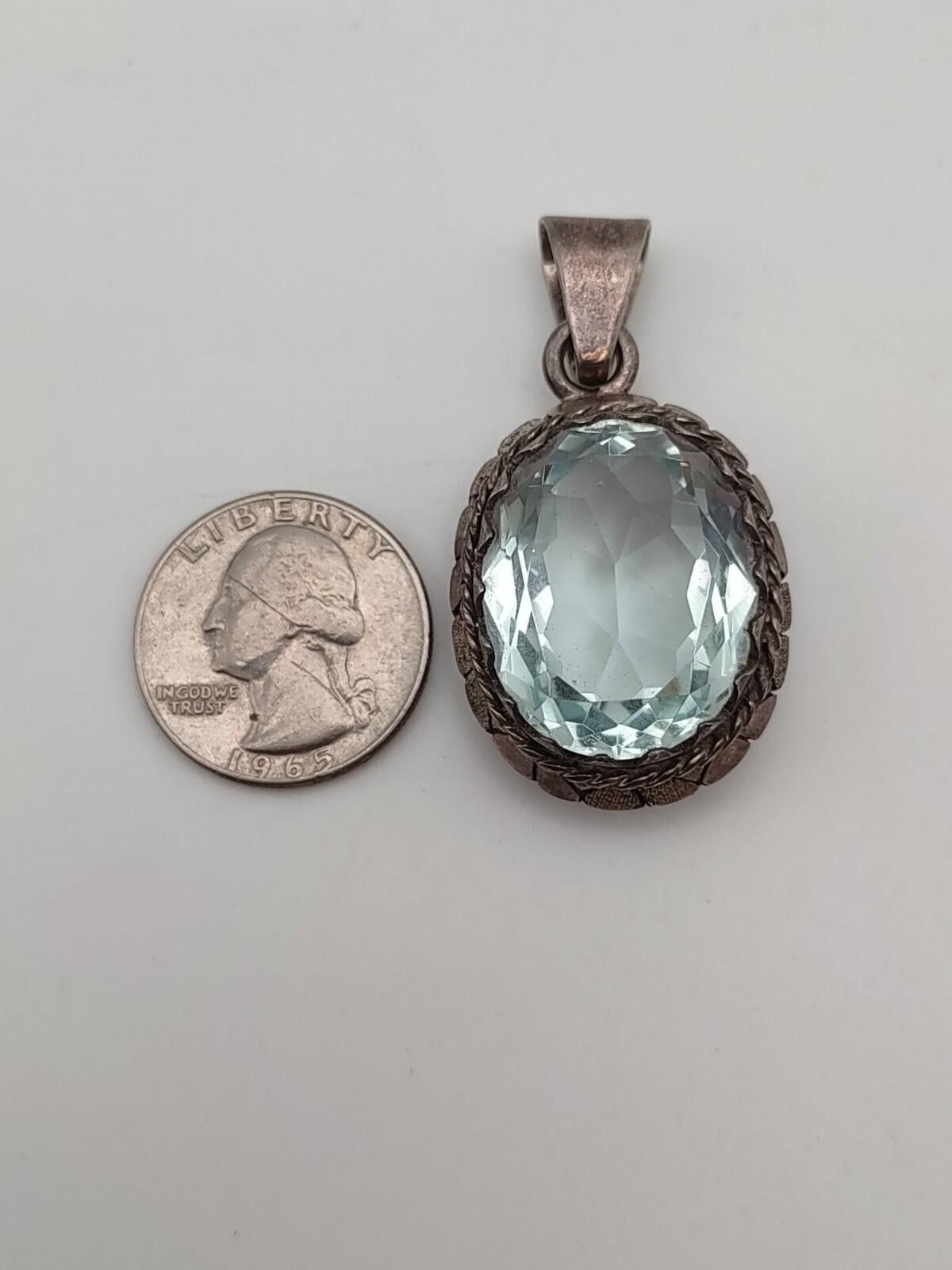 The Unbranded Brand Vintage Taxco-Style Sterling Silver Ice Blue Stone Pendant Size ONE SIZE - 3 Thumbnail