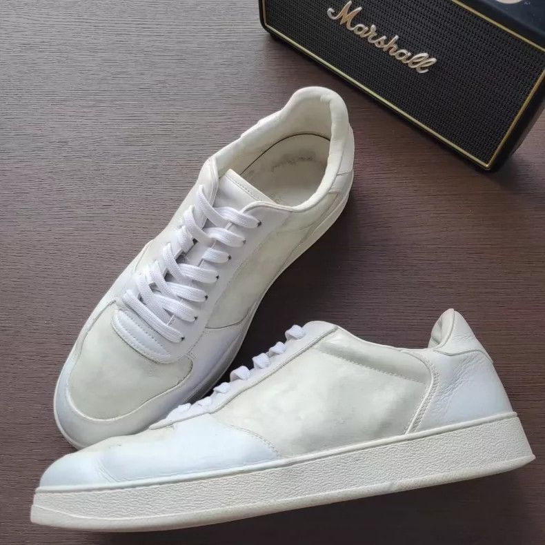 Louis Vuitton Louis Vuitton Rivoli White Sneakers Size 7.5-2506 Size US 7.5 / EU 40-41 - 2 Thumbnail