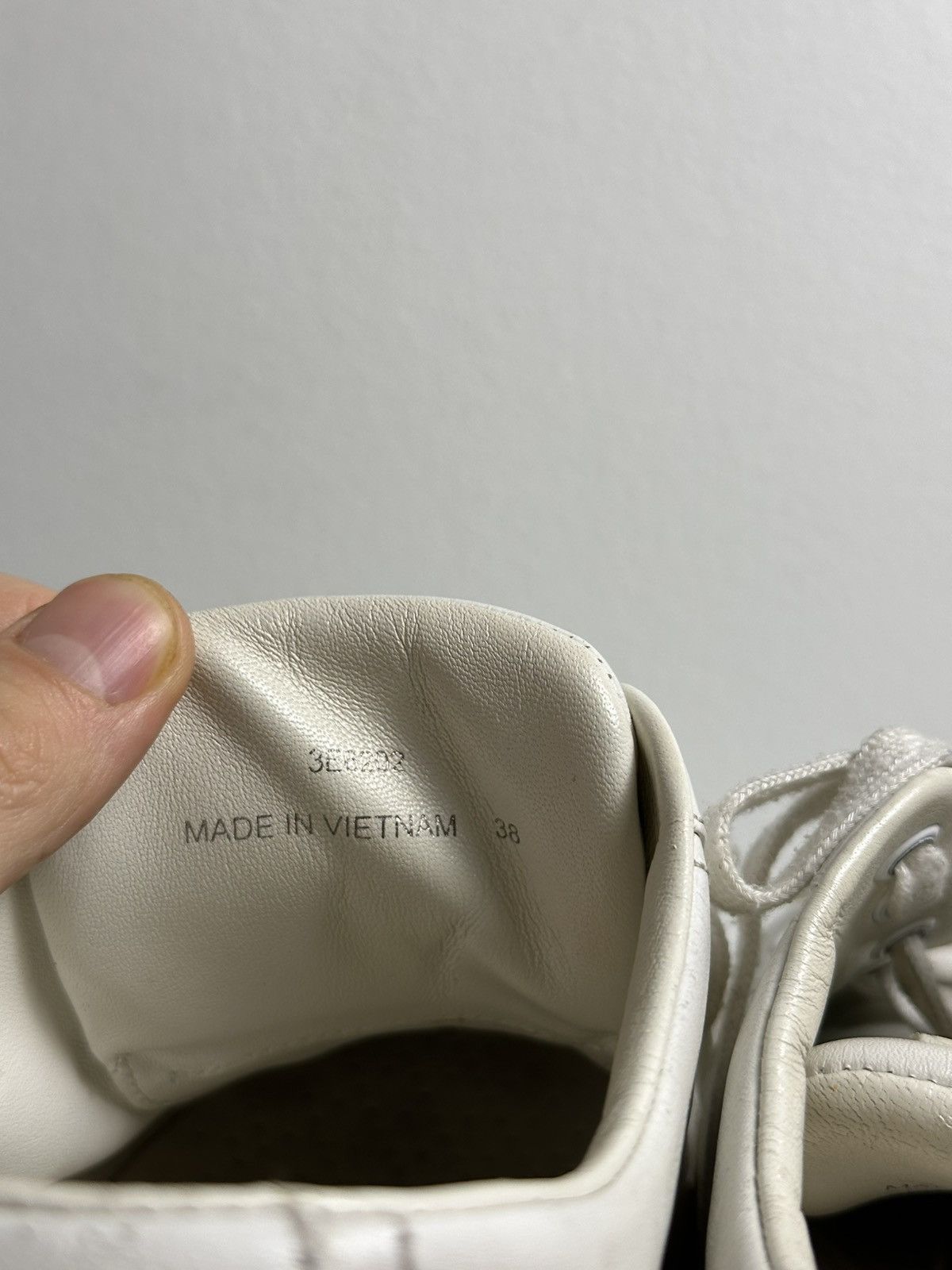 Prada Prada Low Top Sneakers Size US 8 / IT 38 - 11 Thumbnail