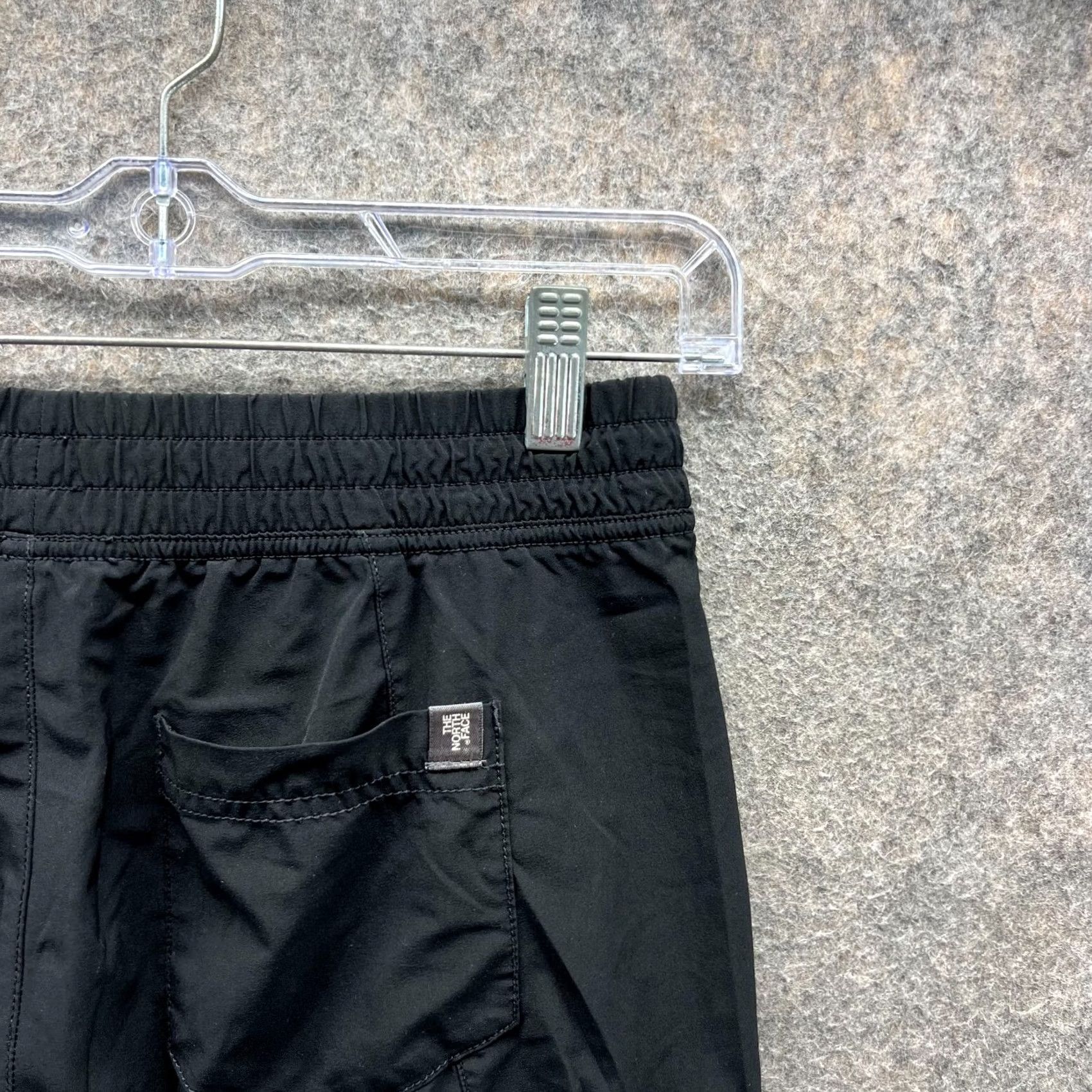The North Face The North Face Pants Womens 8 Black Athletic Hiking Camping Sweatpants Side Pockets Tapered Regular Inseam 28in Size 30" / US 8 / IT 44 - 7 Thumbnail