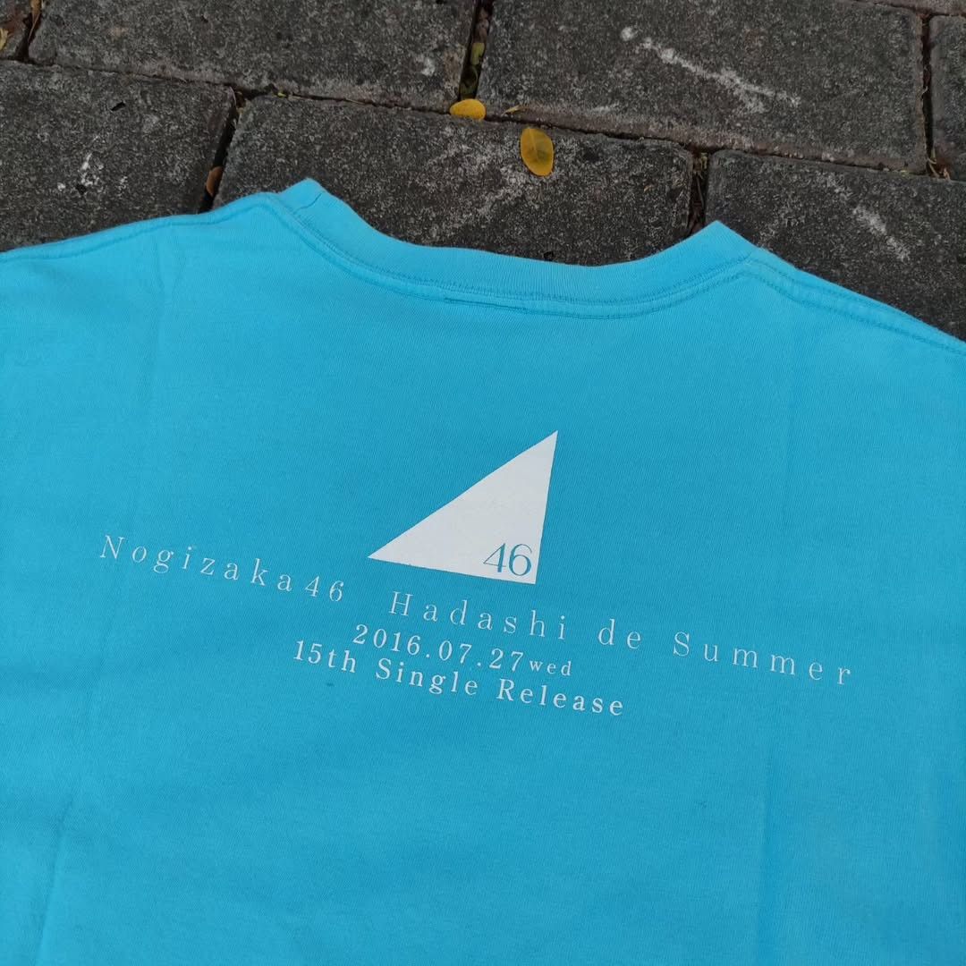 Band Tees Nogizaka46 Hadashi De Summer Single 2015 Tee Size US M / EU 48-50 / 2 - 2 Thumbnail
