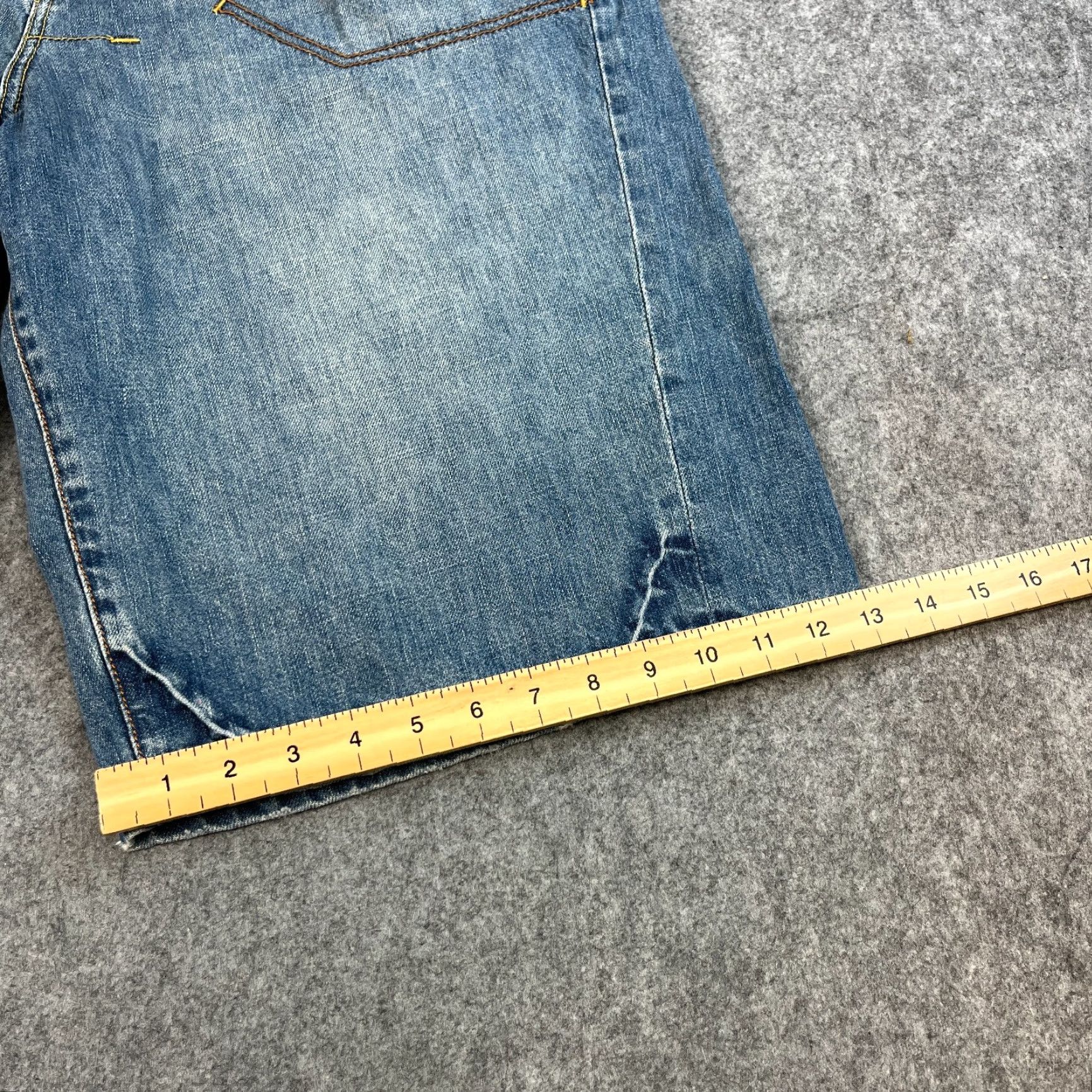 Rocawear Rocawear Mens Denim Shorts W40 Blue Baggy Y2K hip Hop Grunge Skater Vintage 90s Bermuda Casual 90s Hip Hop Mens Regular Blue Denim Shorts W40 Size US 40 / EU 56 - 4 Thumbnail