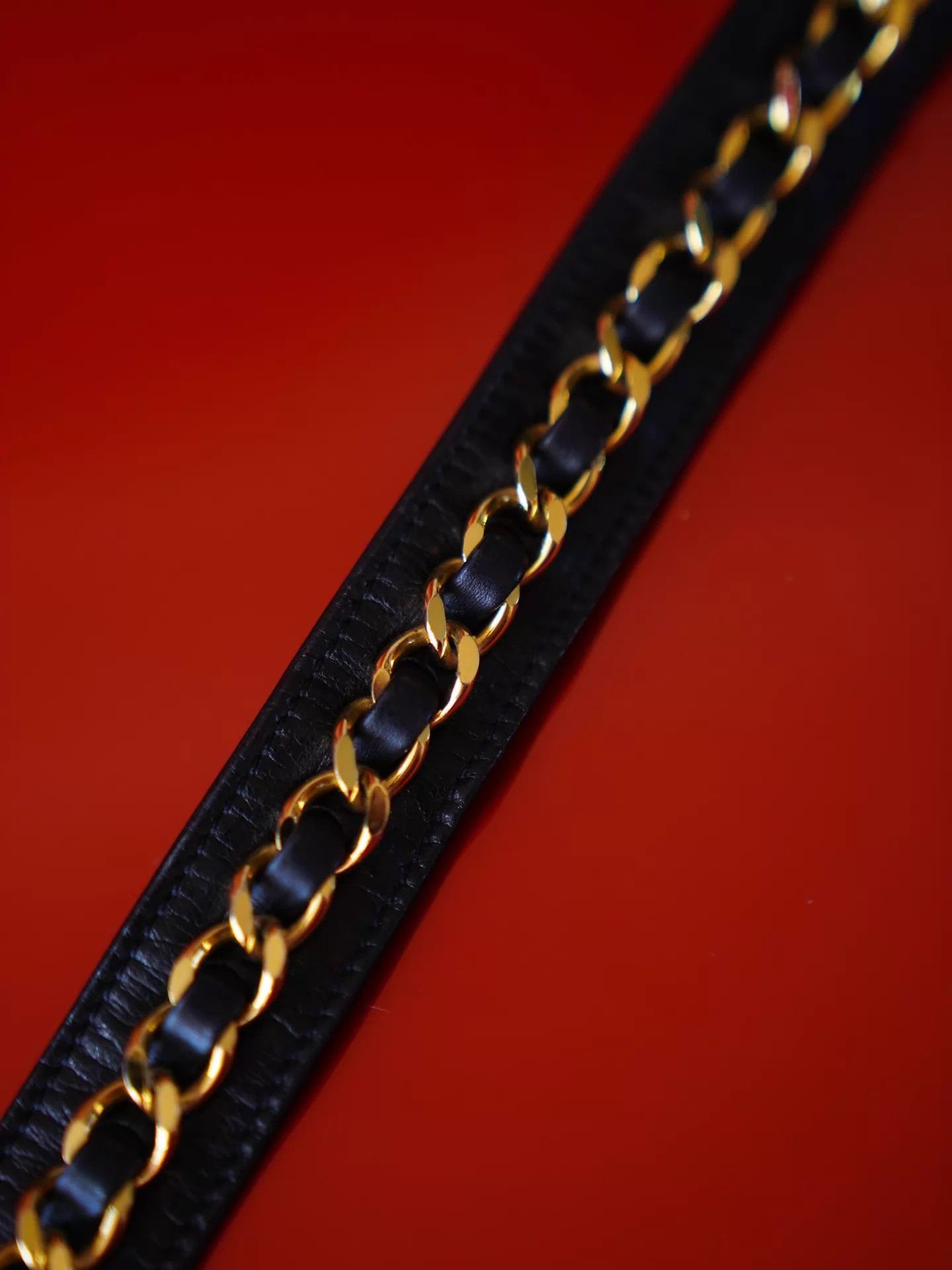 Chanel Chanel Vintage Black & Gold Leather Belt Size ONE SIZE - 7 Thumbnail