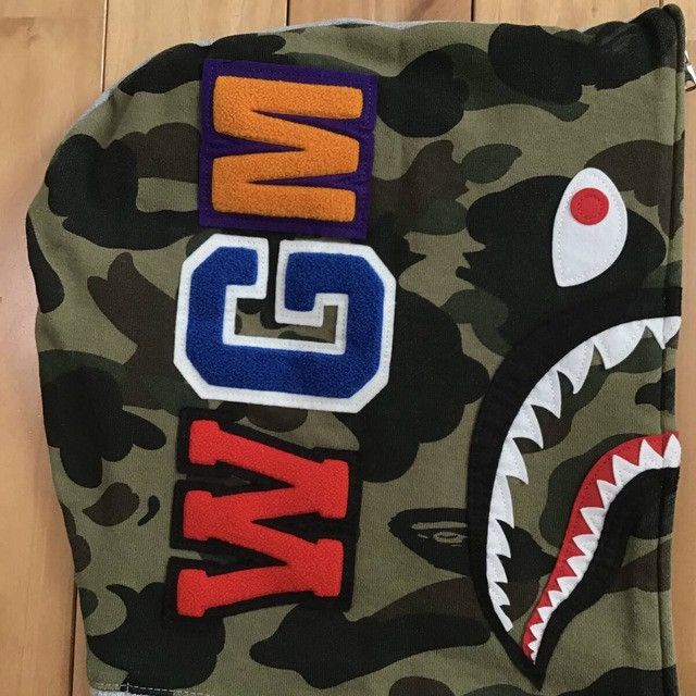 Bape BAPE Grey x 1st camo shark full zip hoodie a bathing ape Size US L / EU 52-54 / 3 - 4 Thumbnail