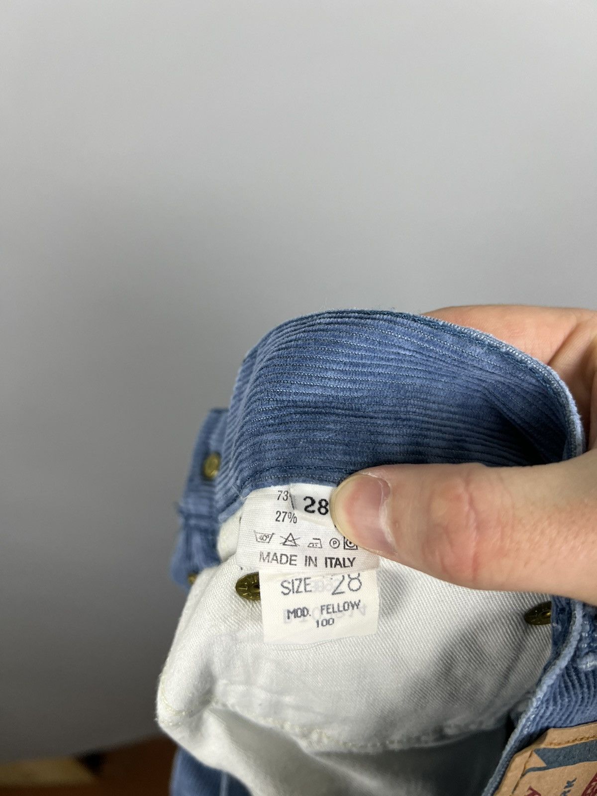 Diesel W28 Vintage Diesel Corduroy Pants Y2k Size 28" / US 6 / IT 42 - 14 Thumbnail