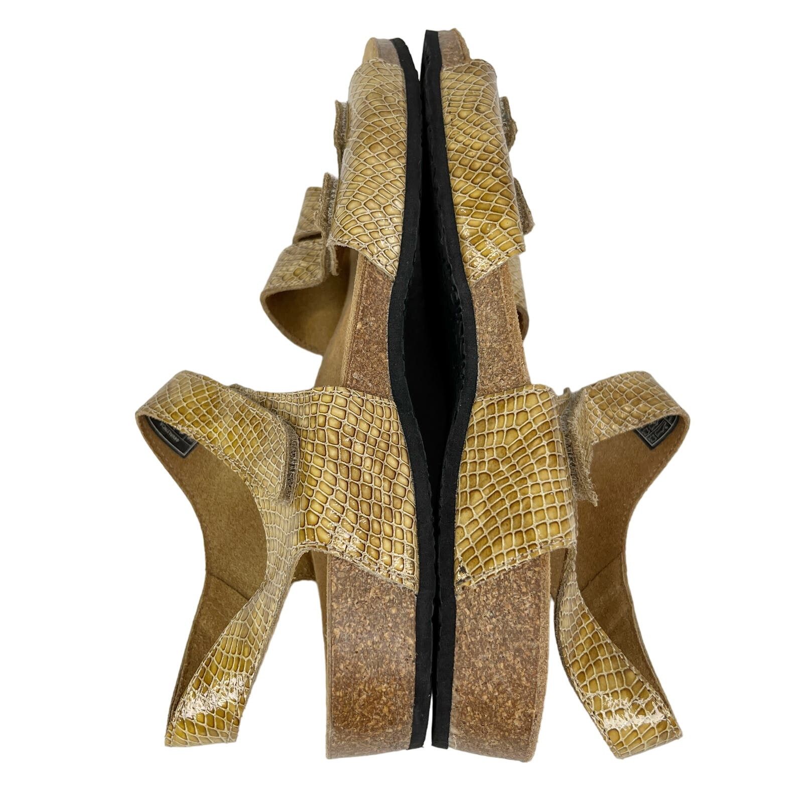Vionic Vionic Valencia Tan Snake Print Comfort Sandal 9 Cork Size US 9 / IT 39 - 11 Thumbnail