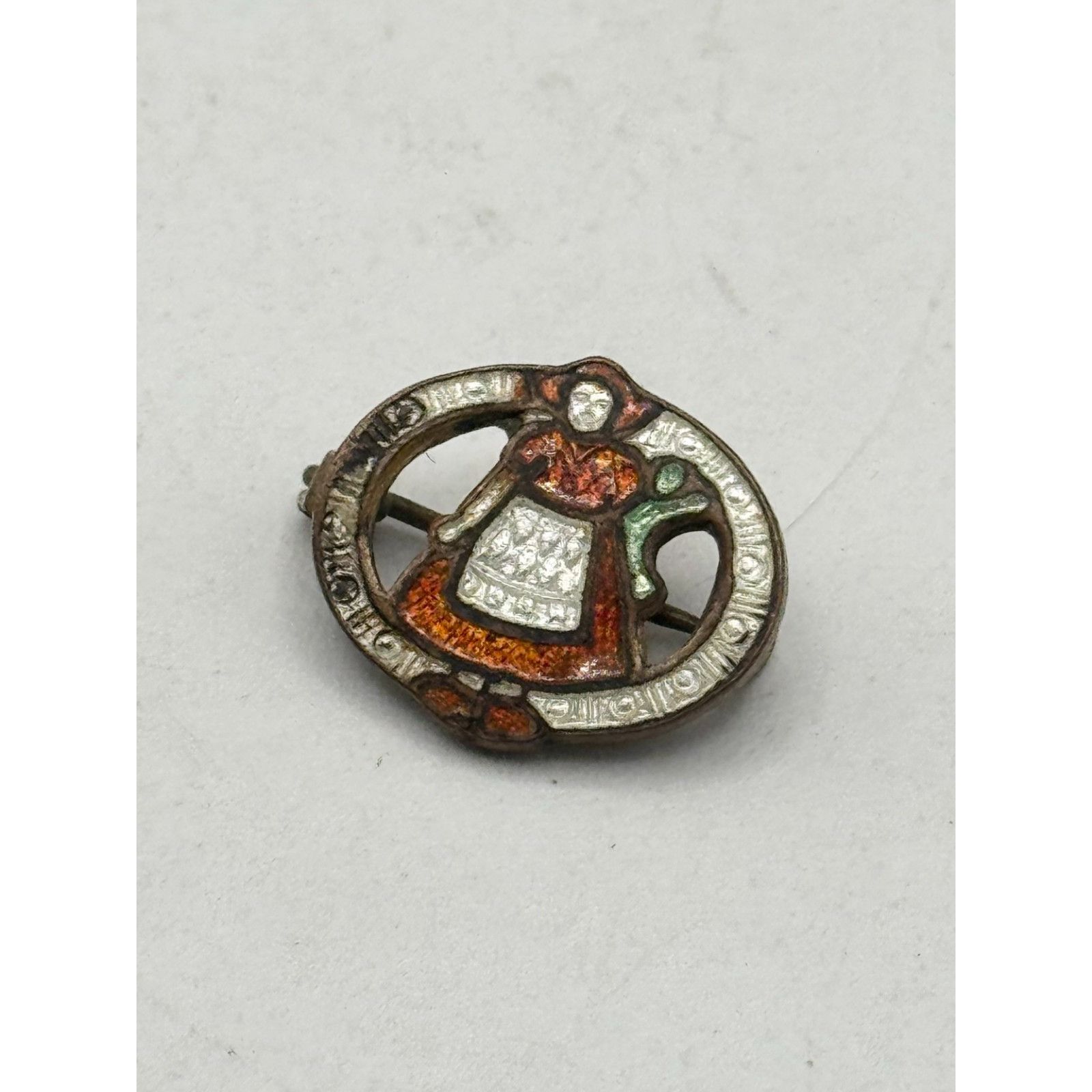 Vintage Estate antique Dutch girl Guilloche enamel pin Size ONE SIZE - 4 Thumbnail