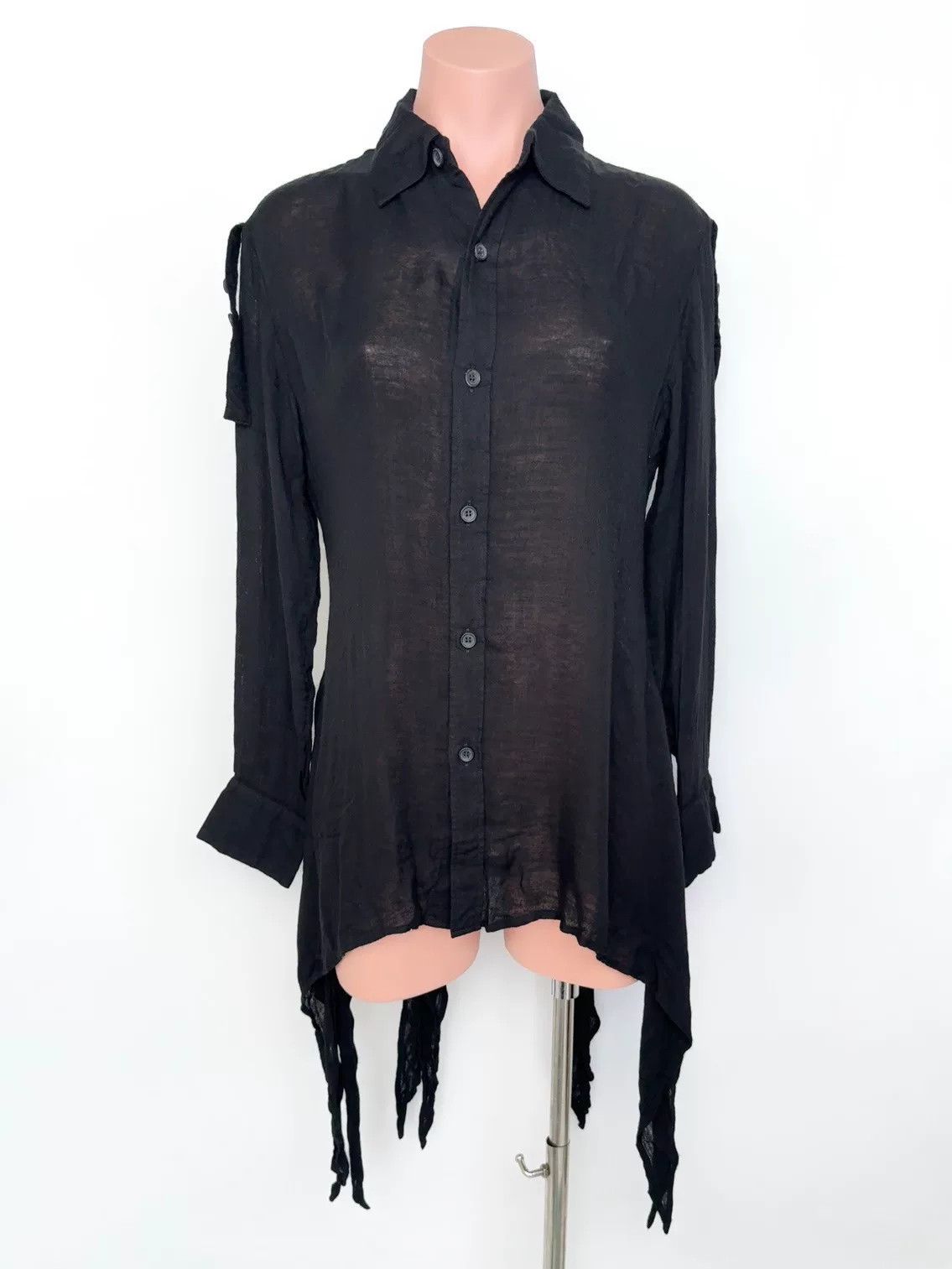Yohji Yamamoto Yohji Yamamoto Ripped Tie Shirt Size US S / EU 44-46 / 1 - 1 Thumbnail