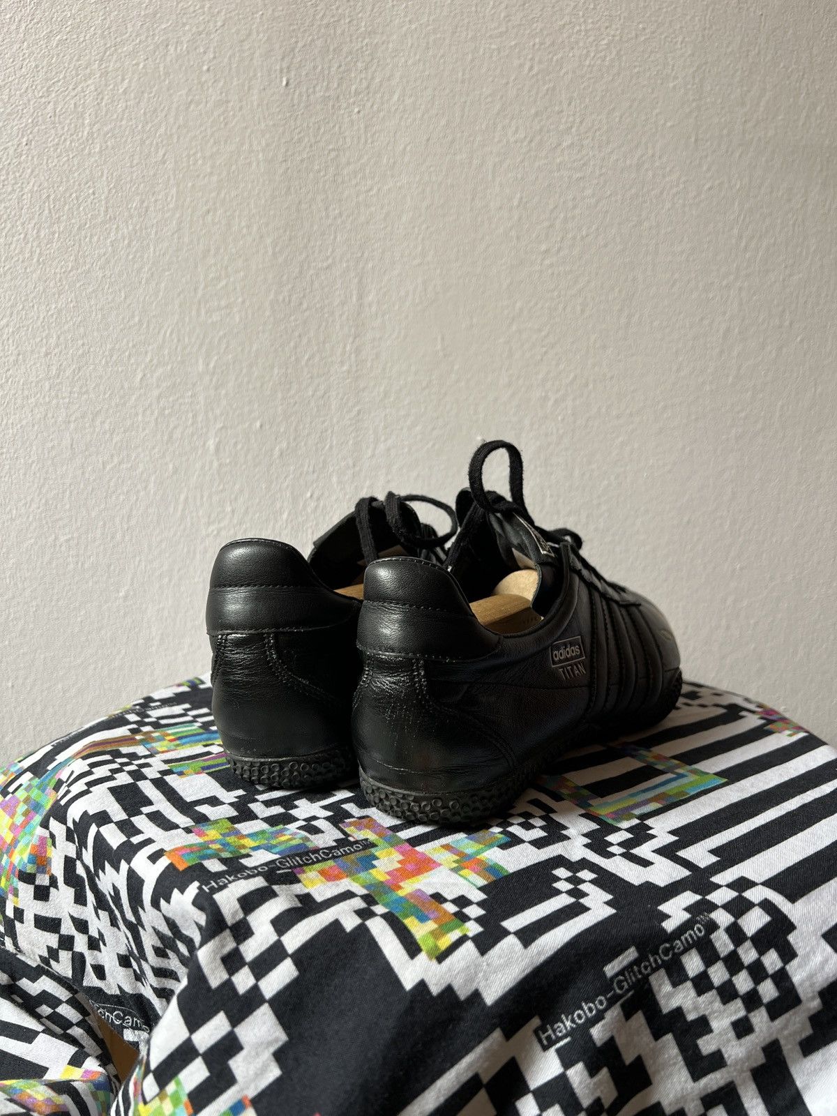 Adidas Rare Black Leather Adidas Titan Y2K City Series Puma Cat Size US 9 / EU 42 - 7 Thumbnail