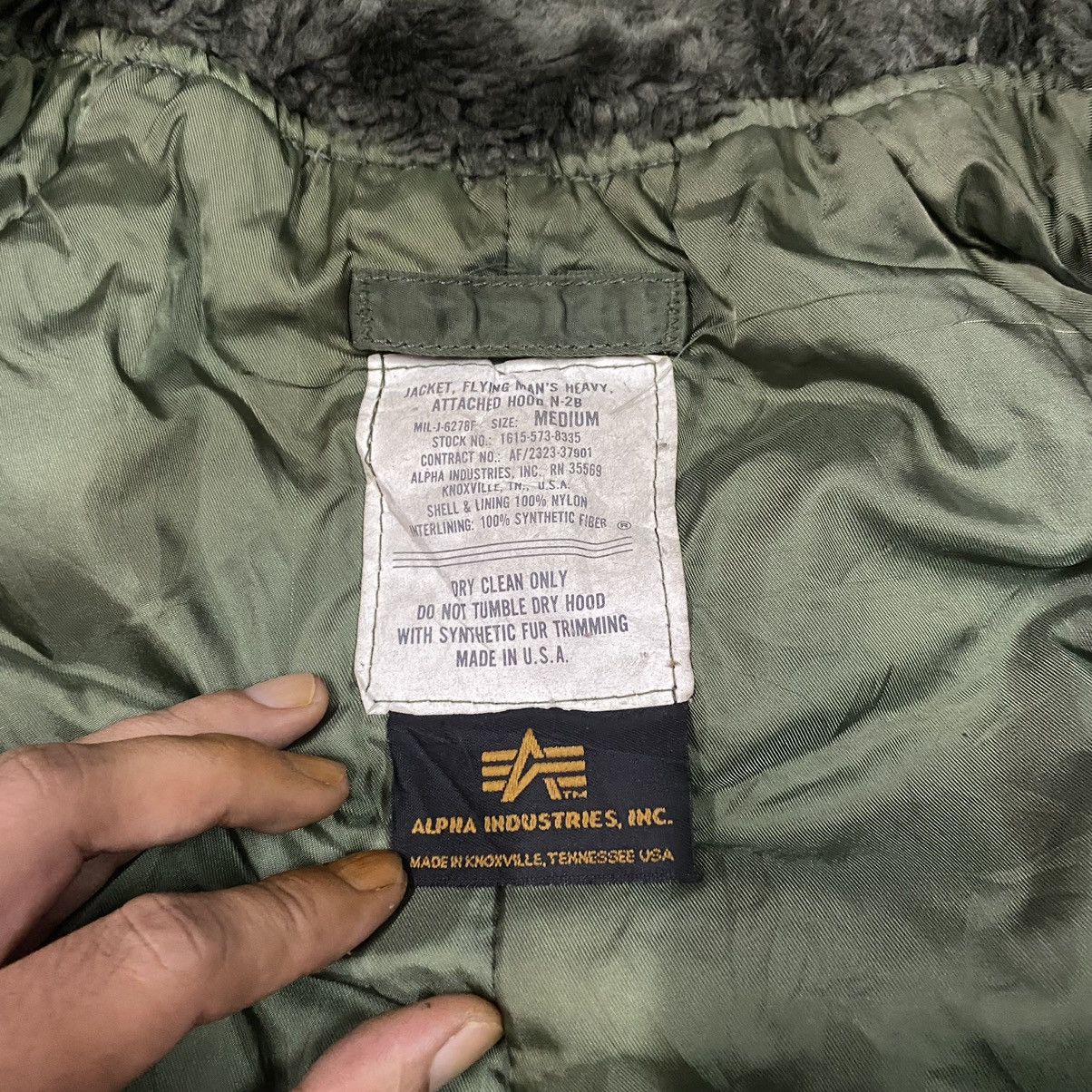 Alpha Industries Jacket Flying Man Heavy Attached Hood N-2B Size US M / EU 48-50 / 2 - 7 Thumbnail